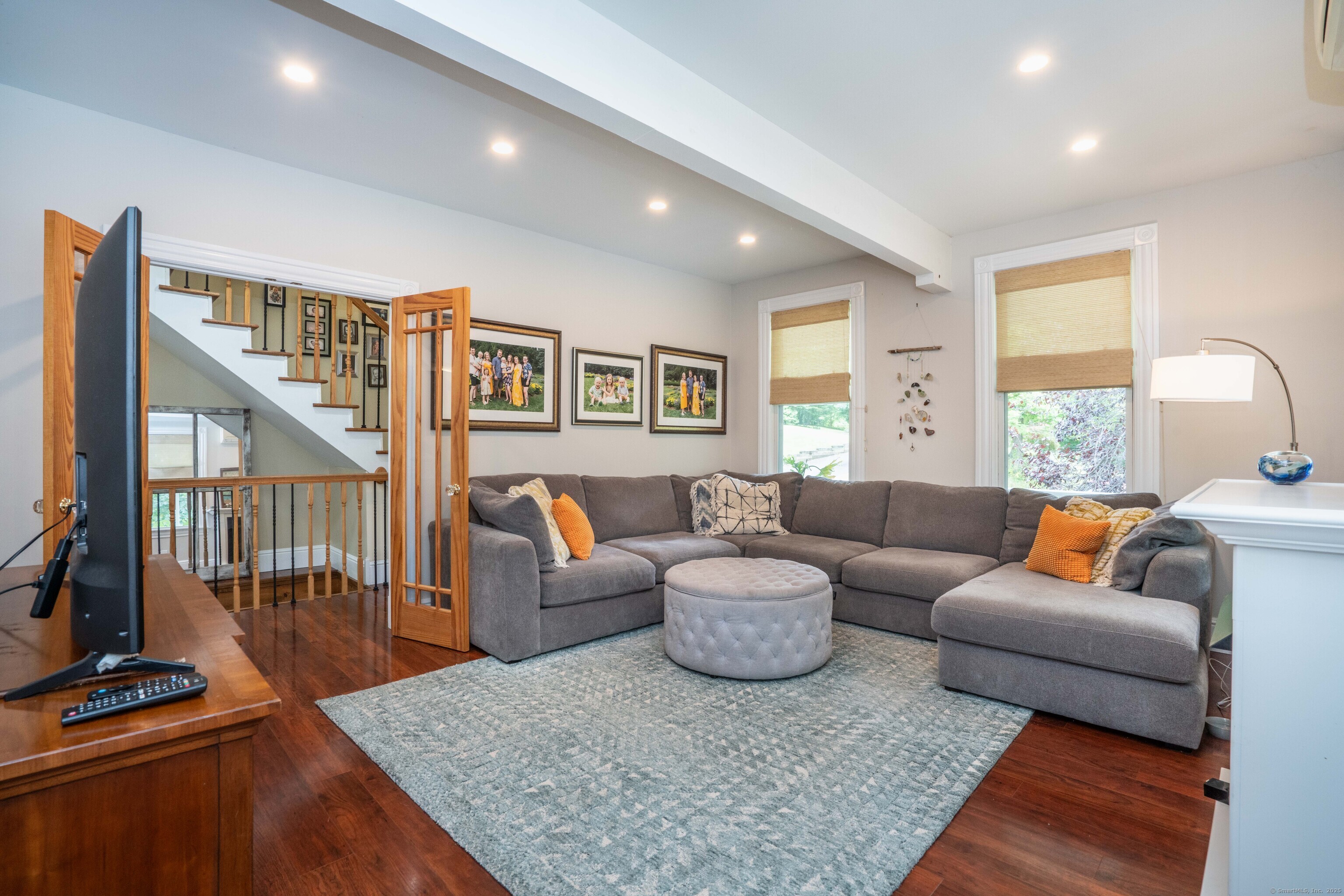 26 Old Hartford Avenue 26