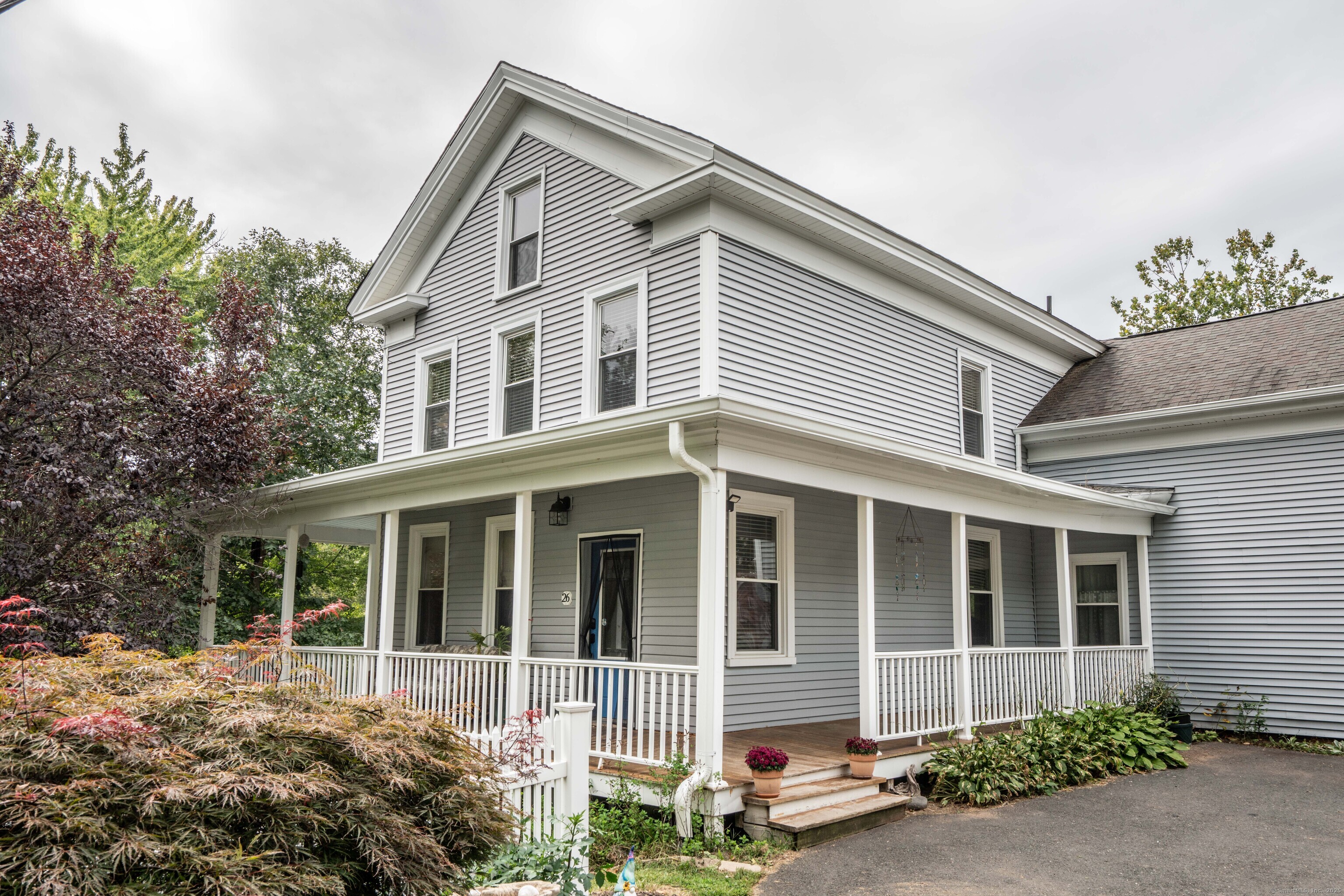 26 Old Hartford Avenue 26