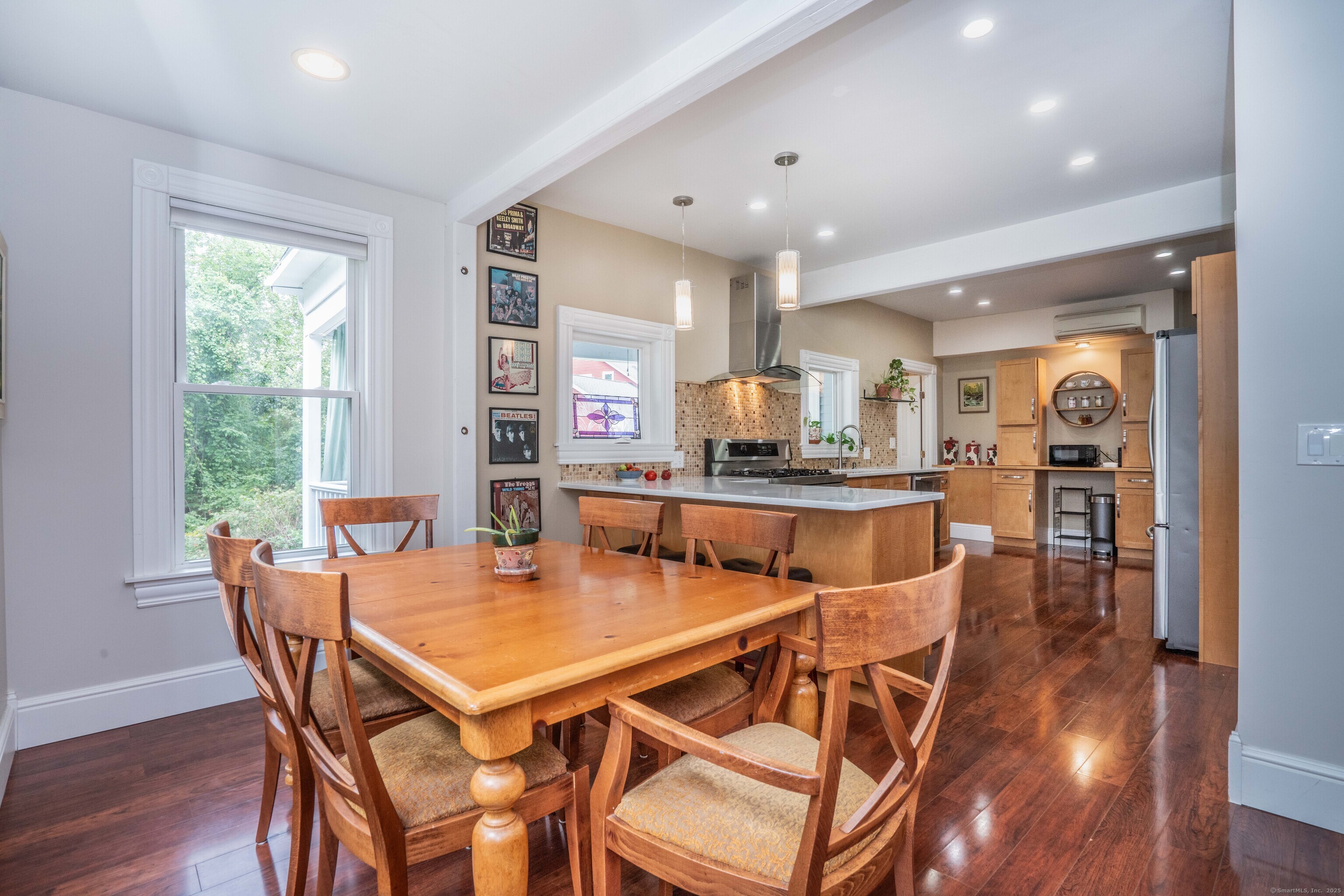 26 Old Hartford Avenue 26