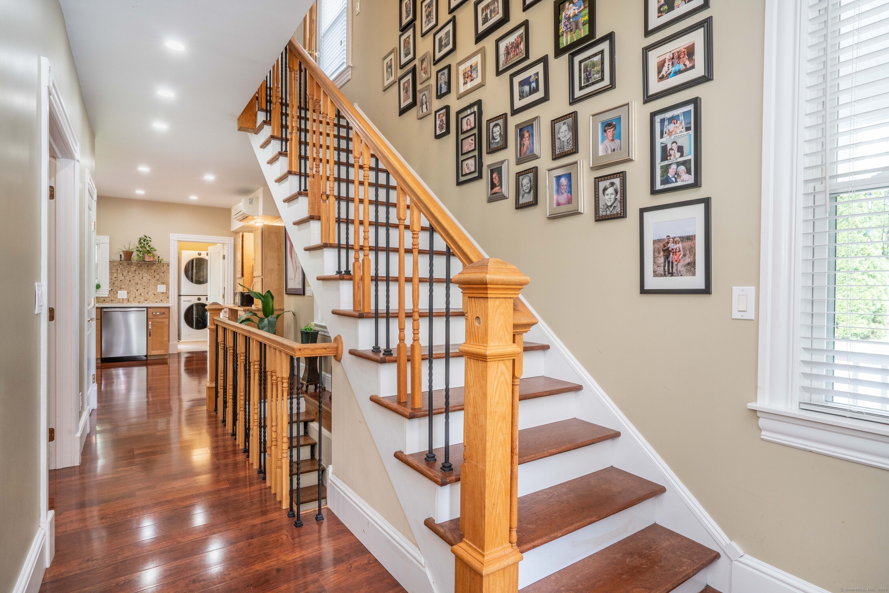 26 Old Hartford Avenue 26