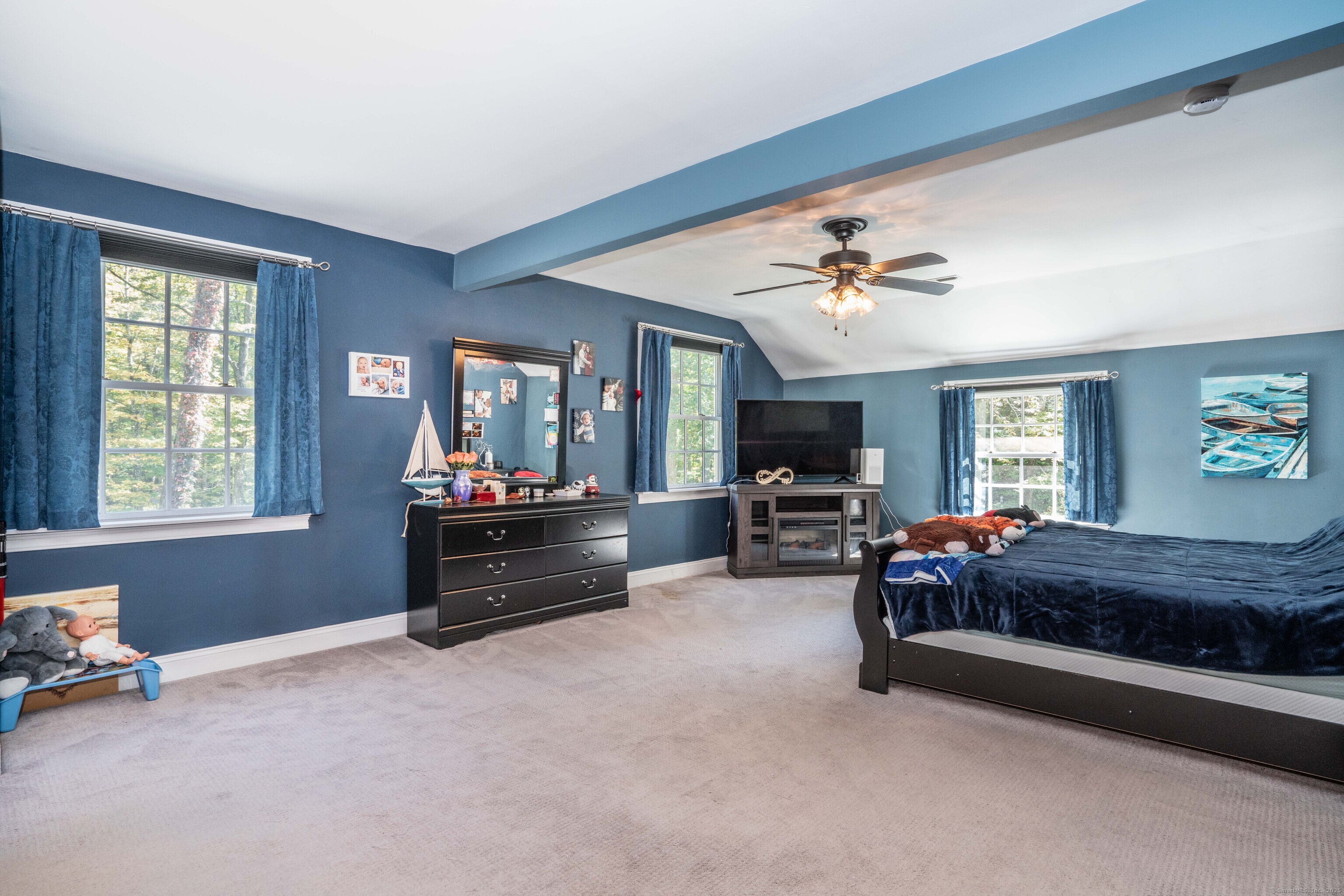 72 West Mountain Road