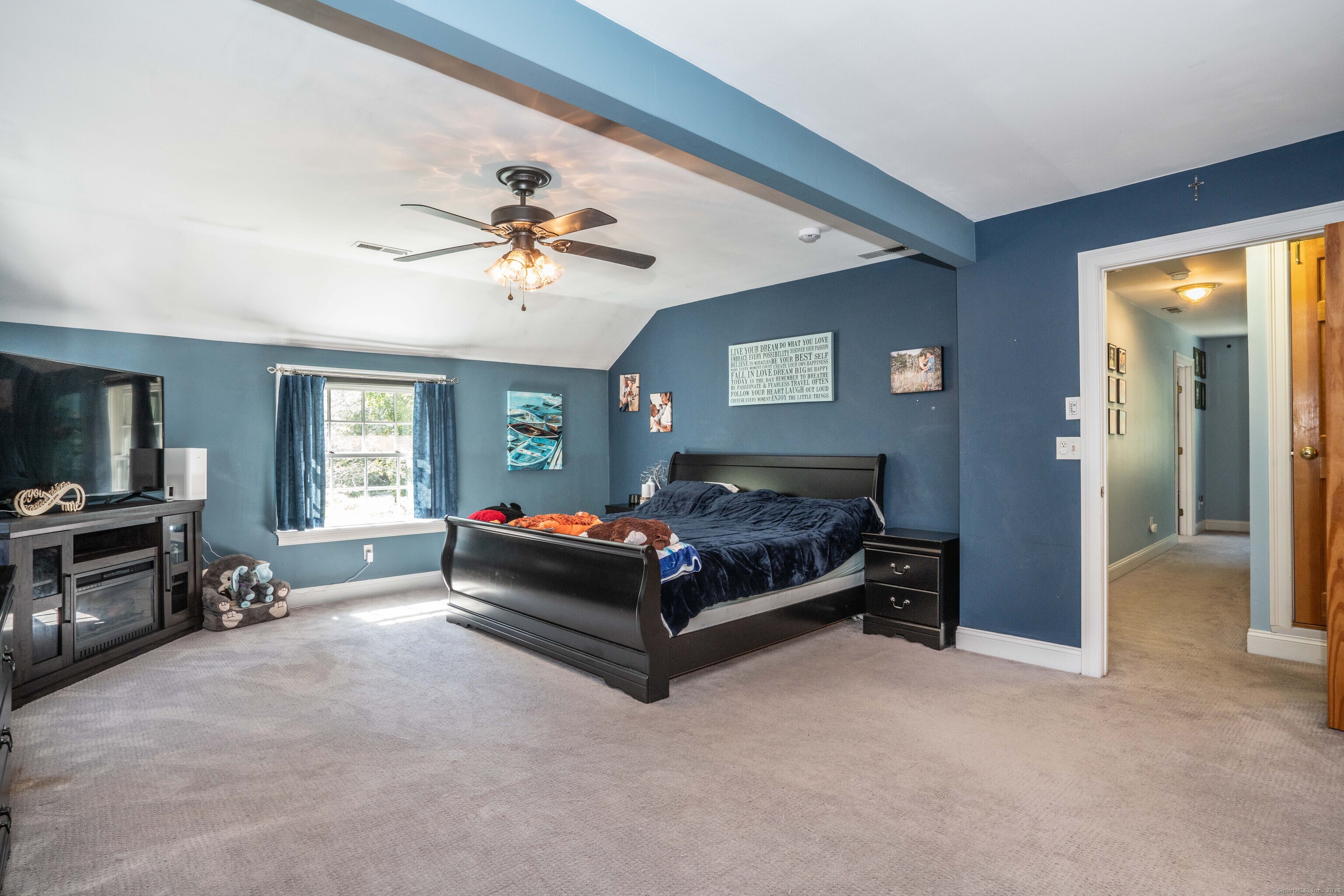 72 West Mountain Road