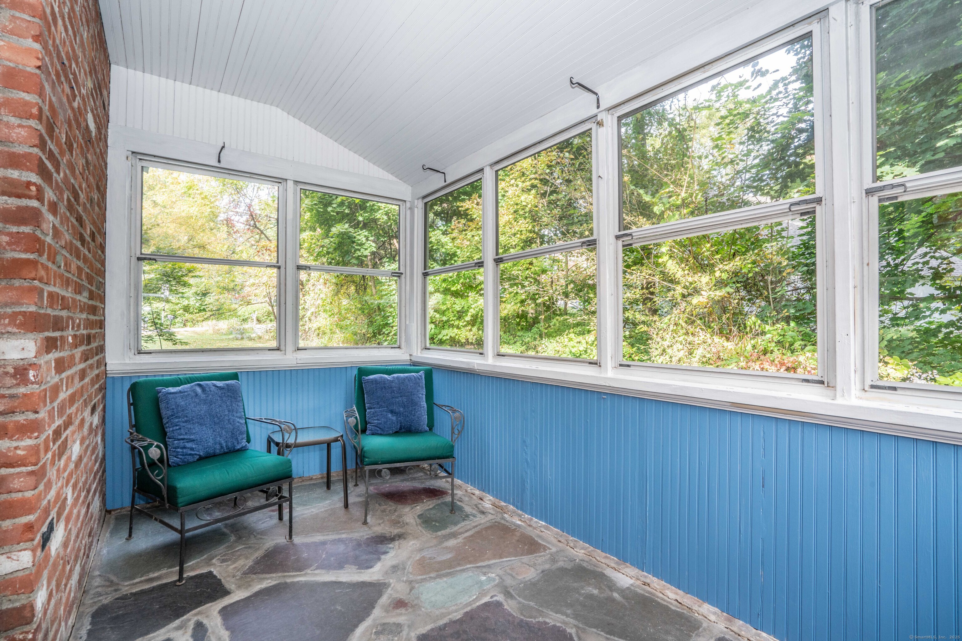 6 Terry Plains Road
