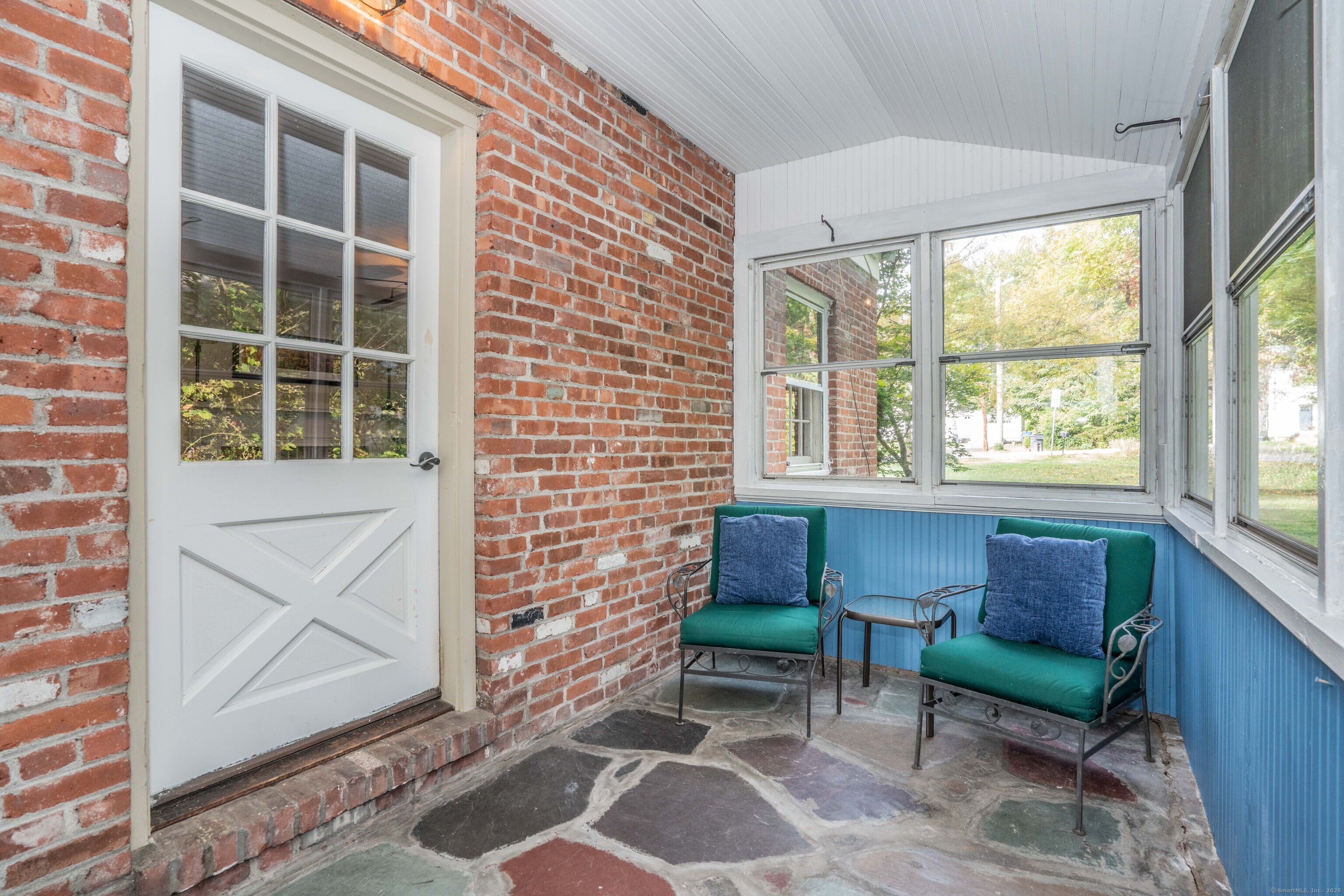 6 Terry Plains Road