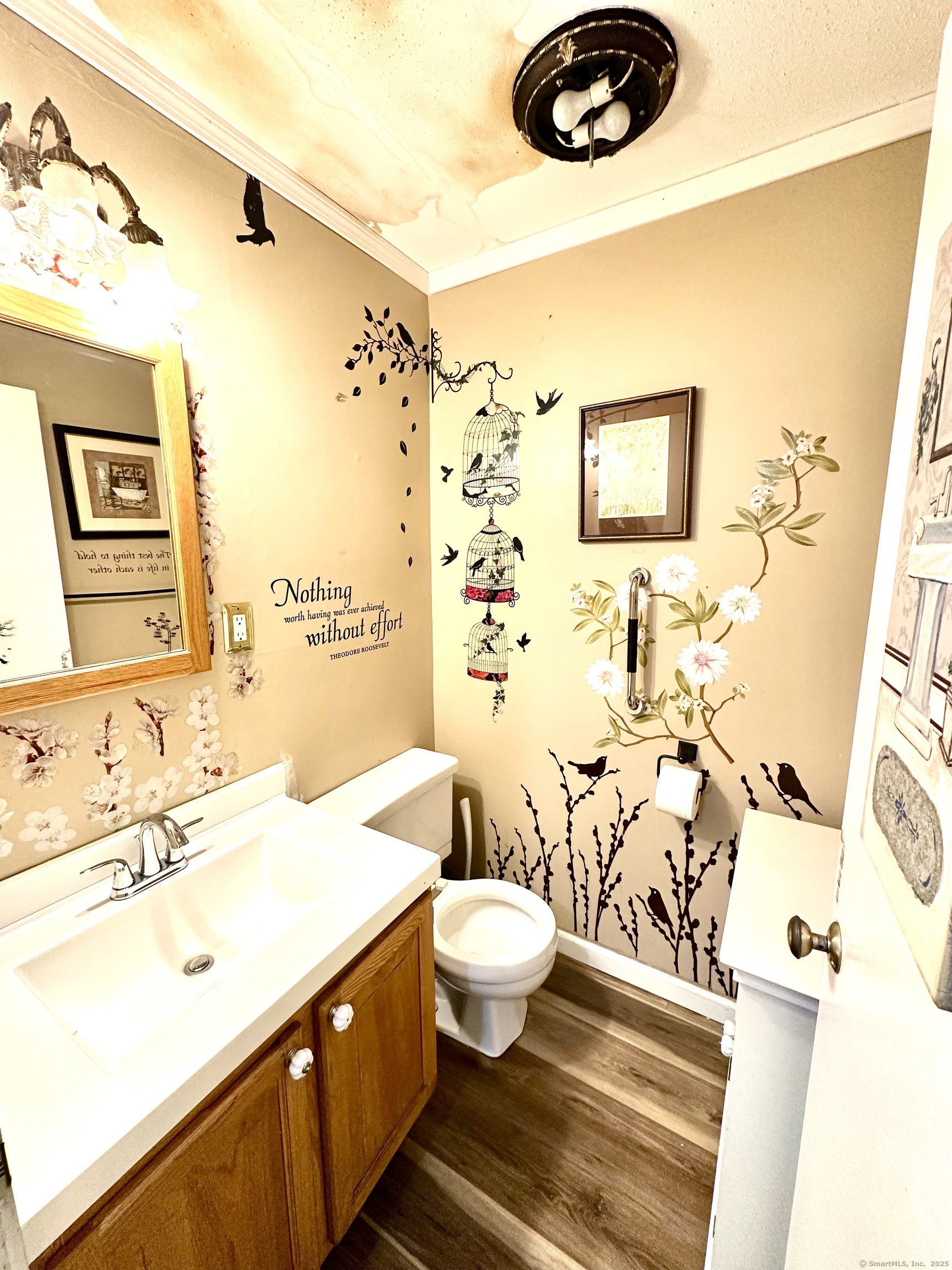 235 Farmington Avenue A