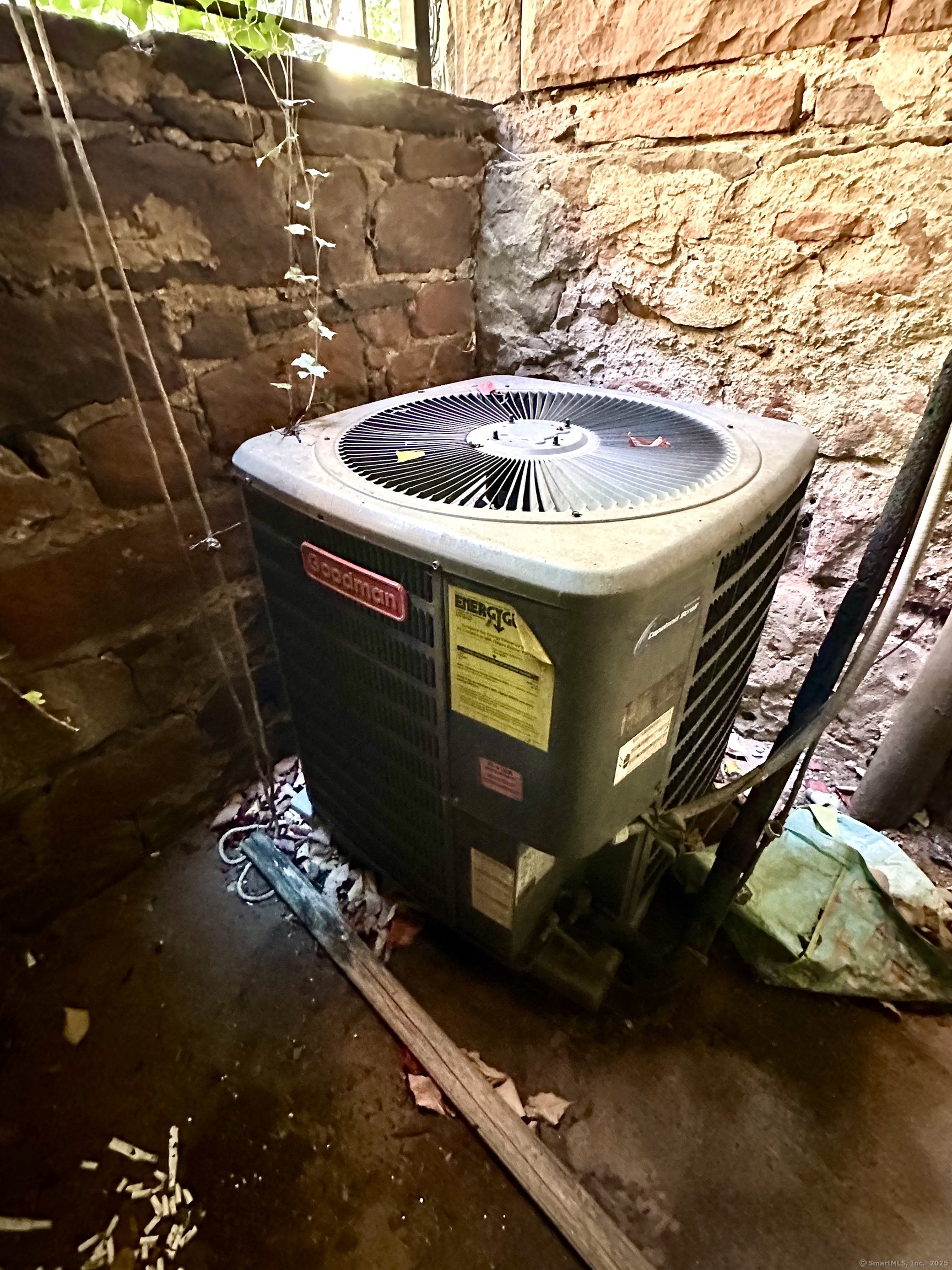 235 Farmington Avenue A