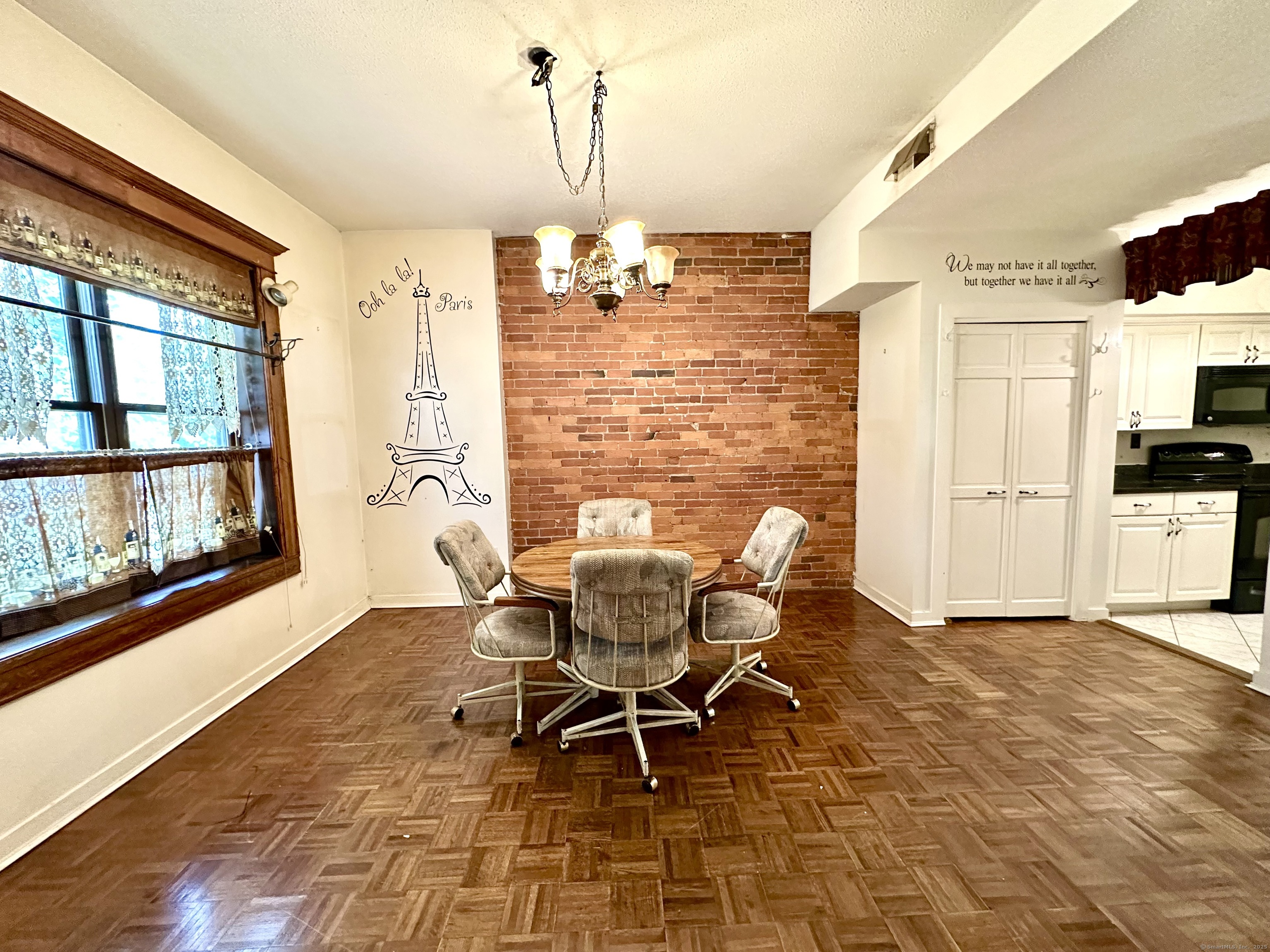 235 Farmington Avenue A