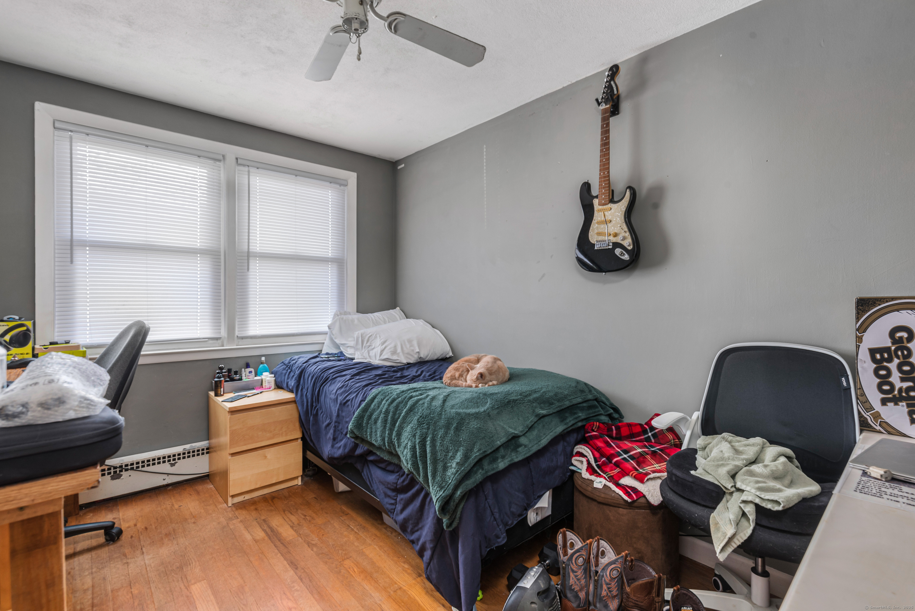 371 Middle Road