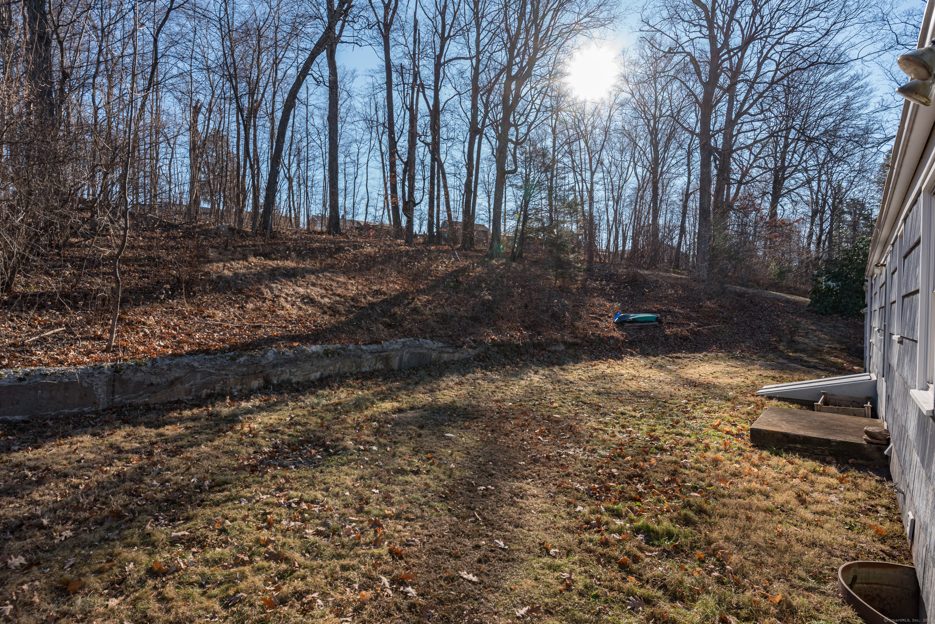 371 Middle Road