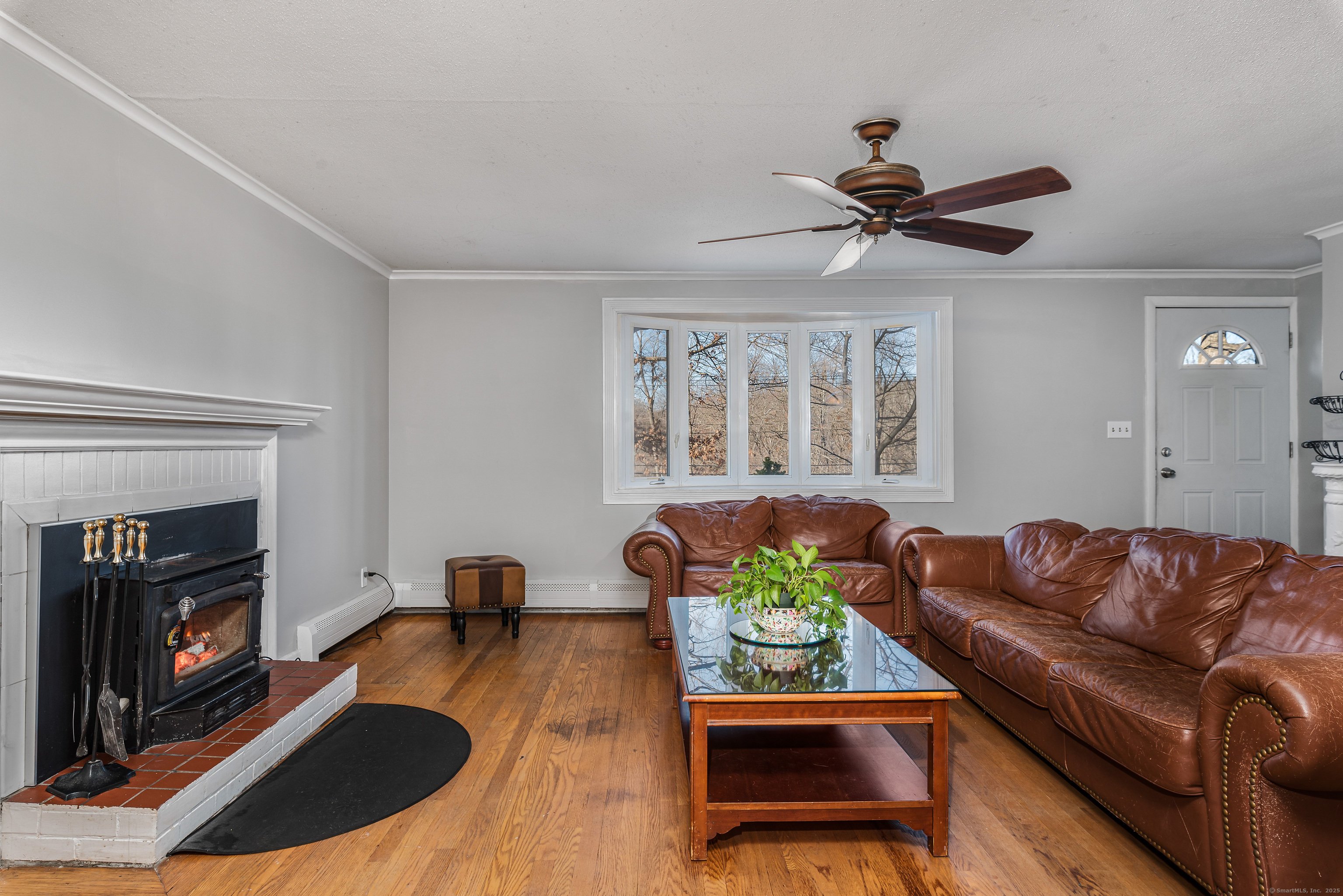 371 Middle Road