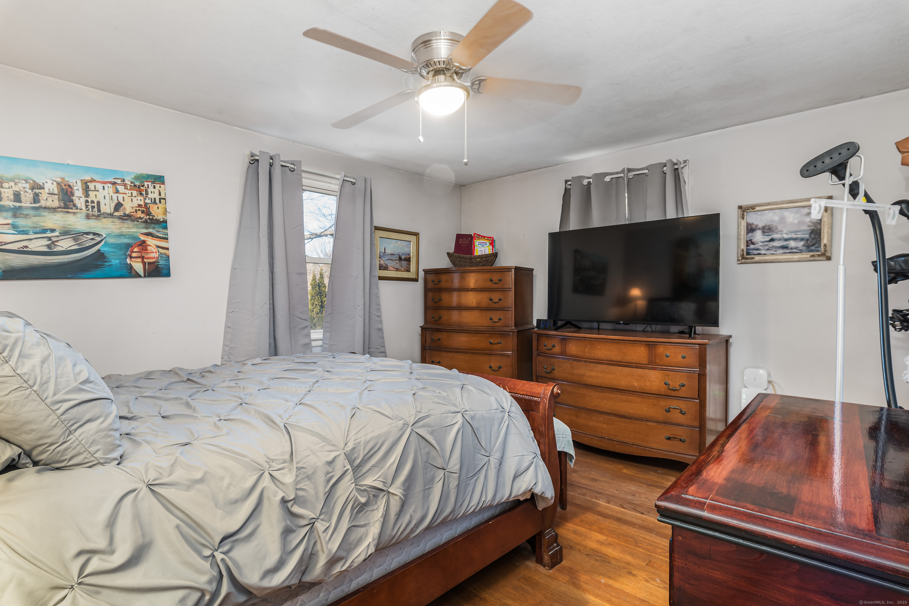 371 Middle Road