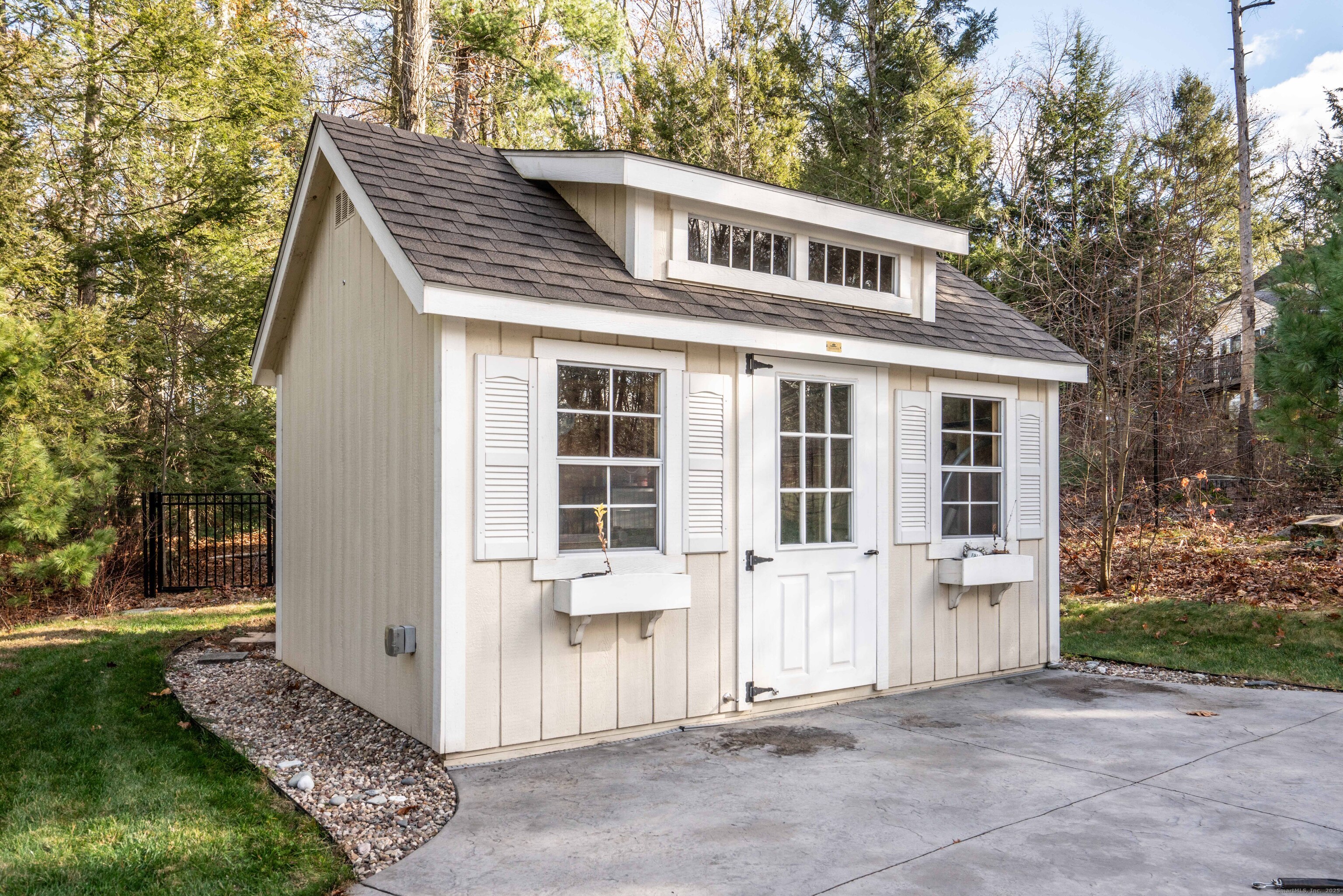 9 Gretel Lane