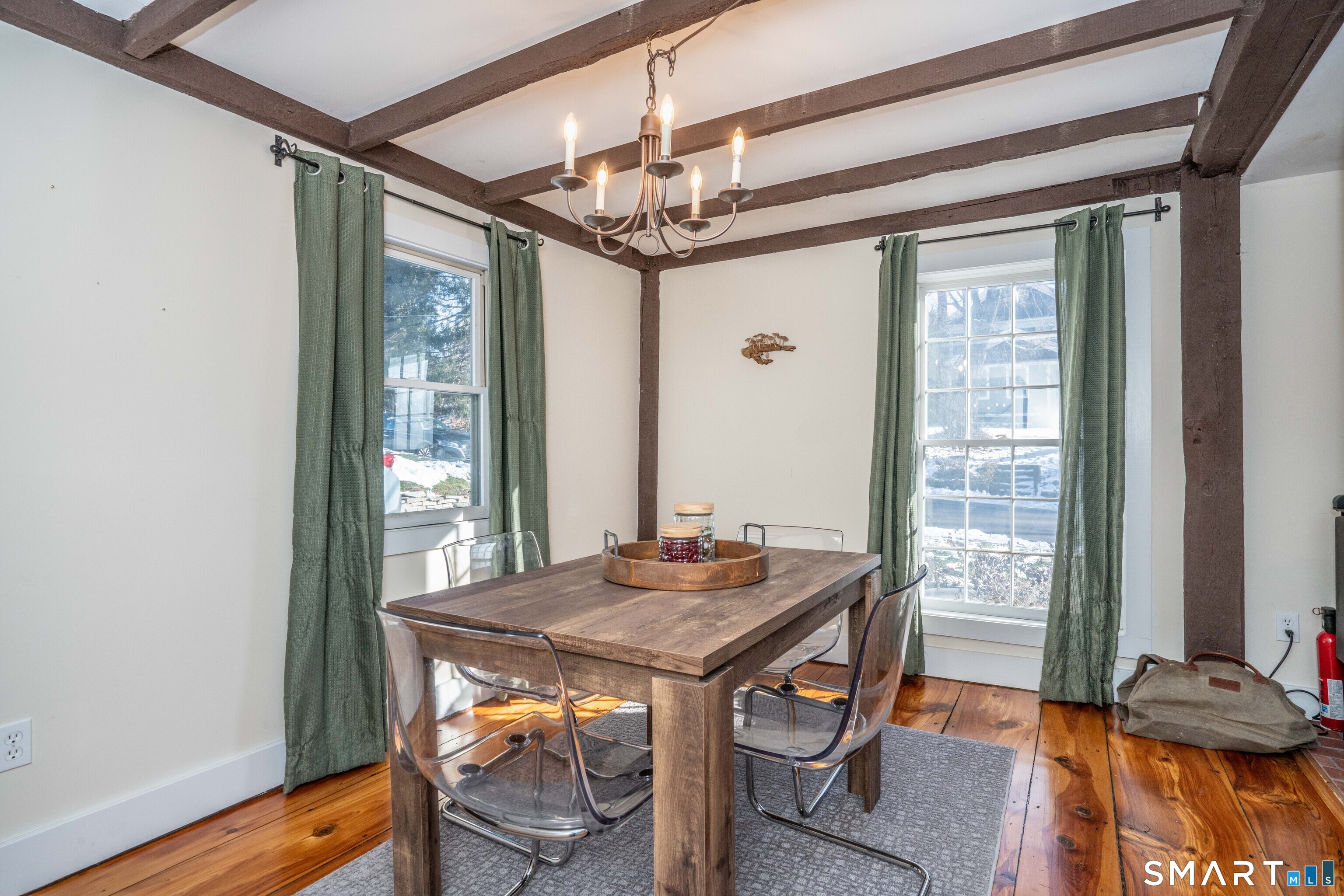 22 Old Hartford Avenue 22