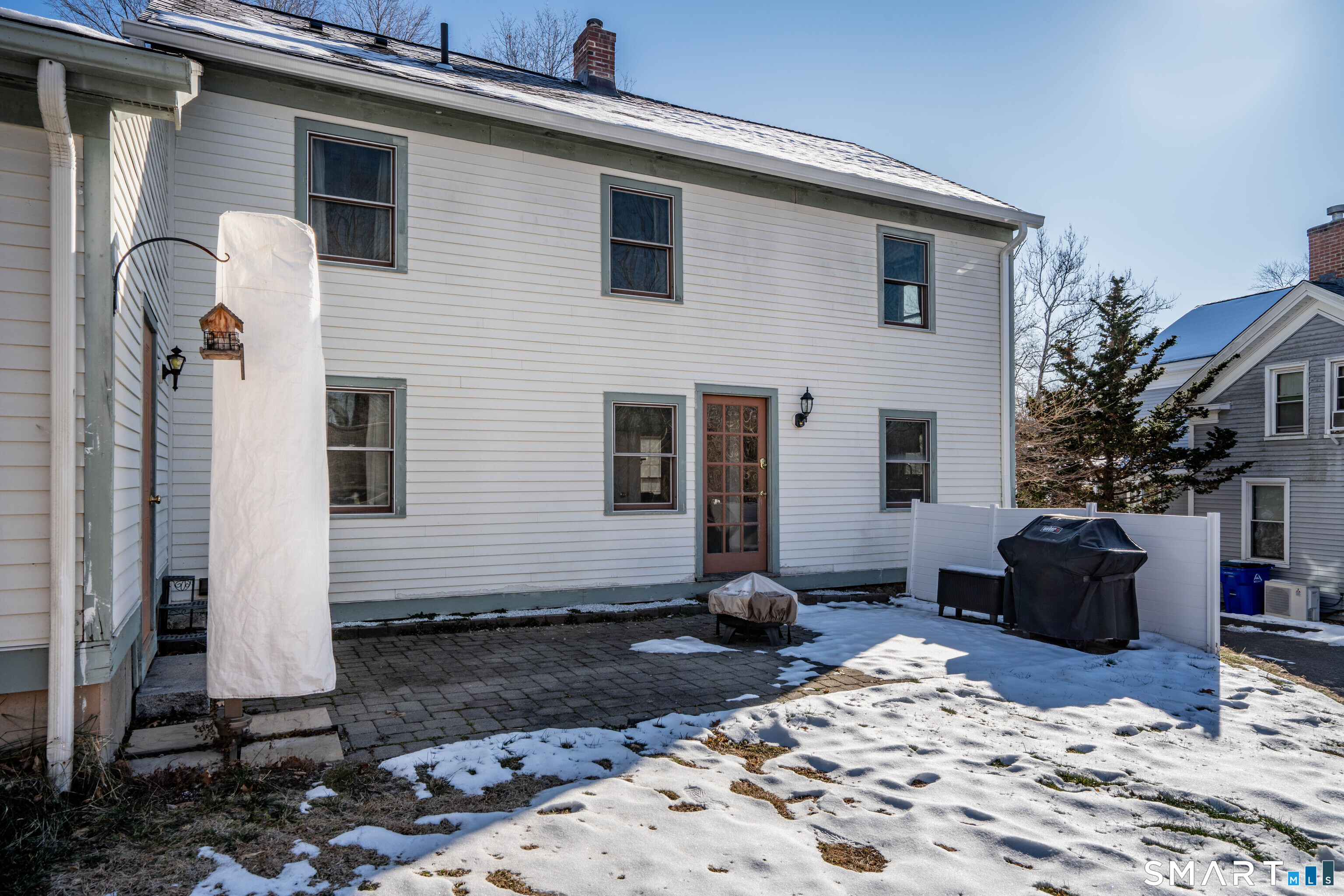 22 Old Hartford Avenue 22