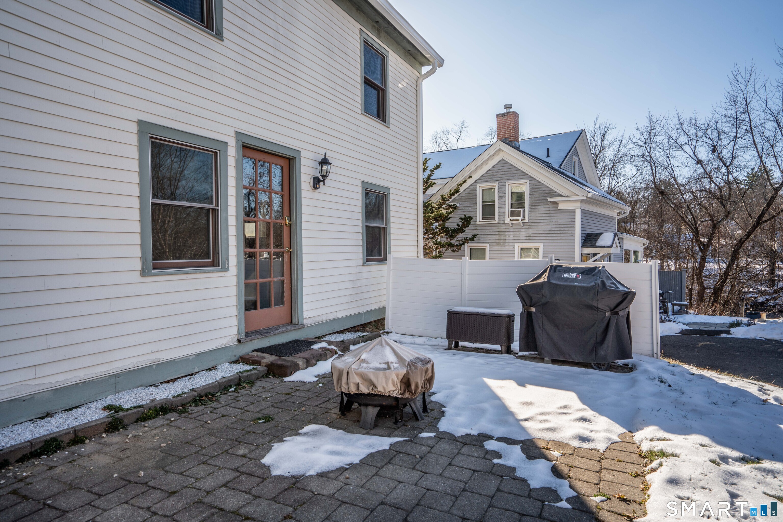 22 Old Hartford Avenue 22