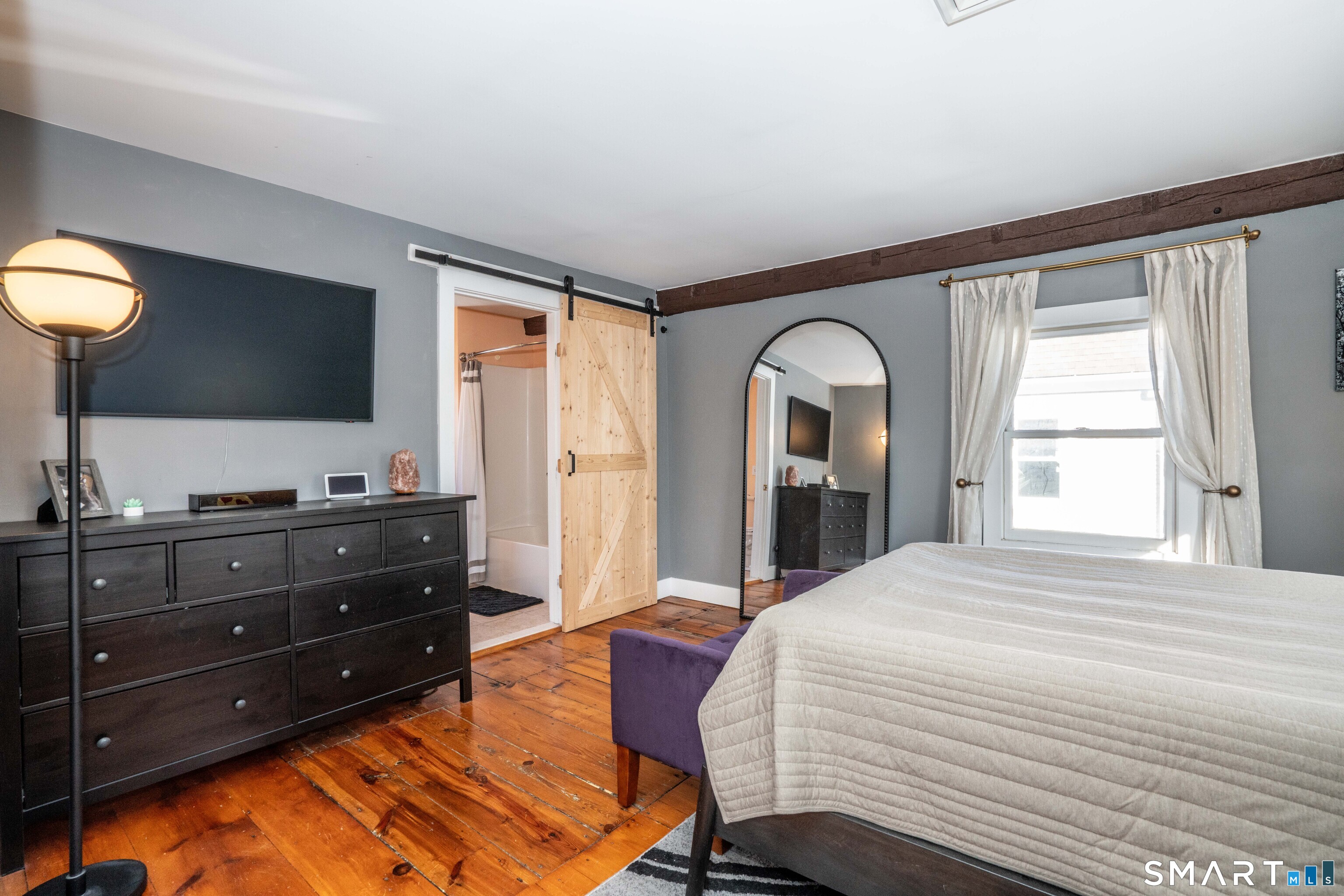 22 Old Hartford Avenue 22