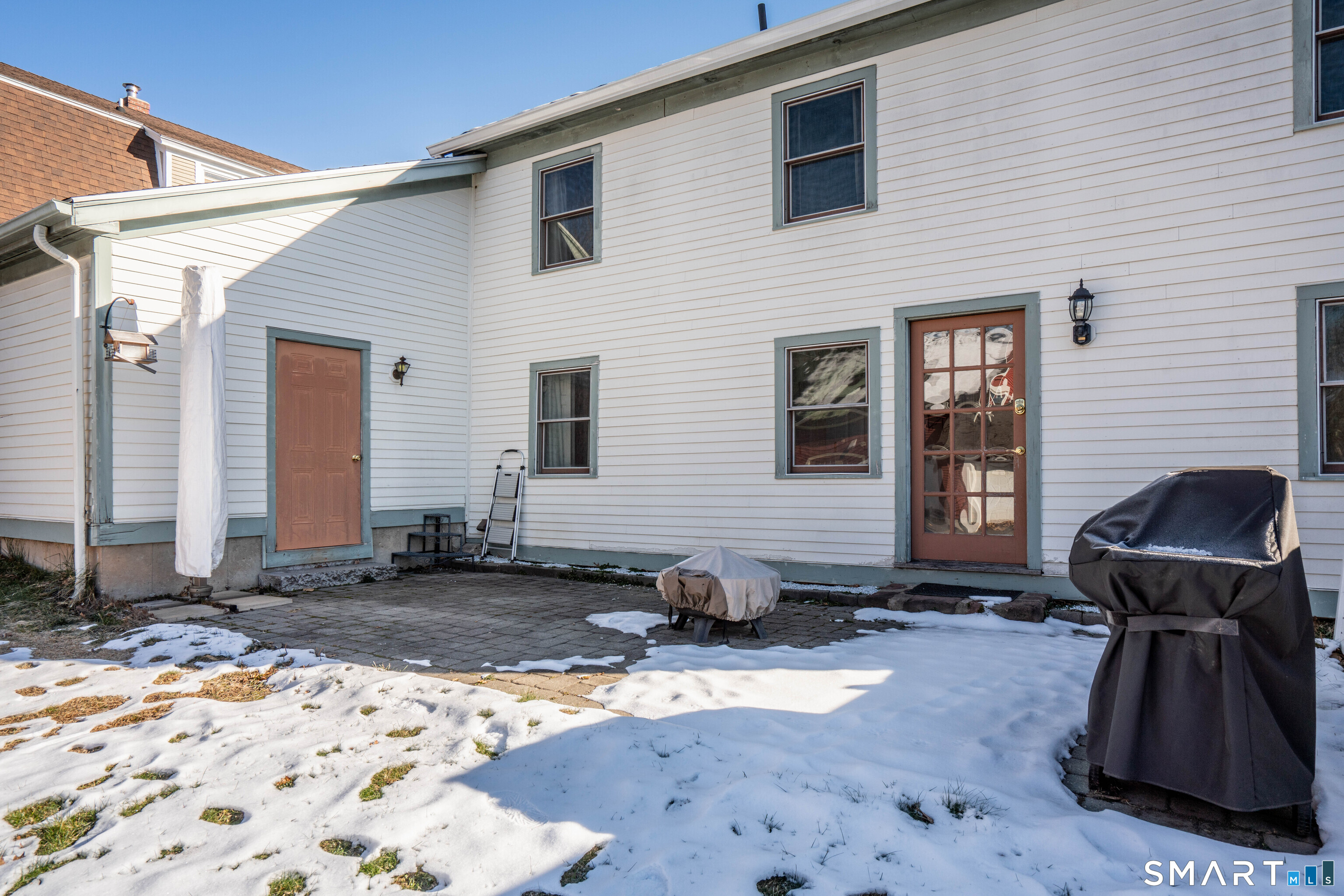 22 Old Hartford Avenue 22