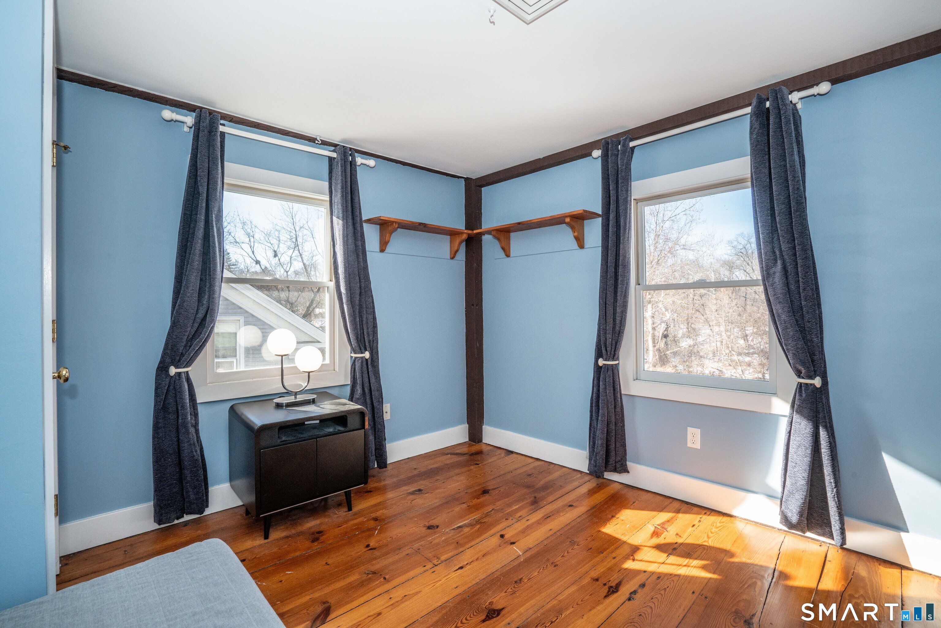 22 Old Hartford Avenue 22