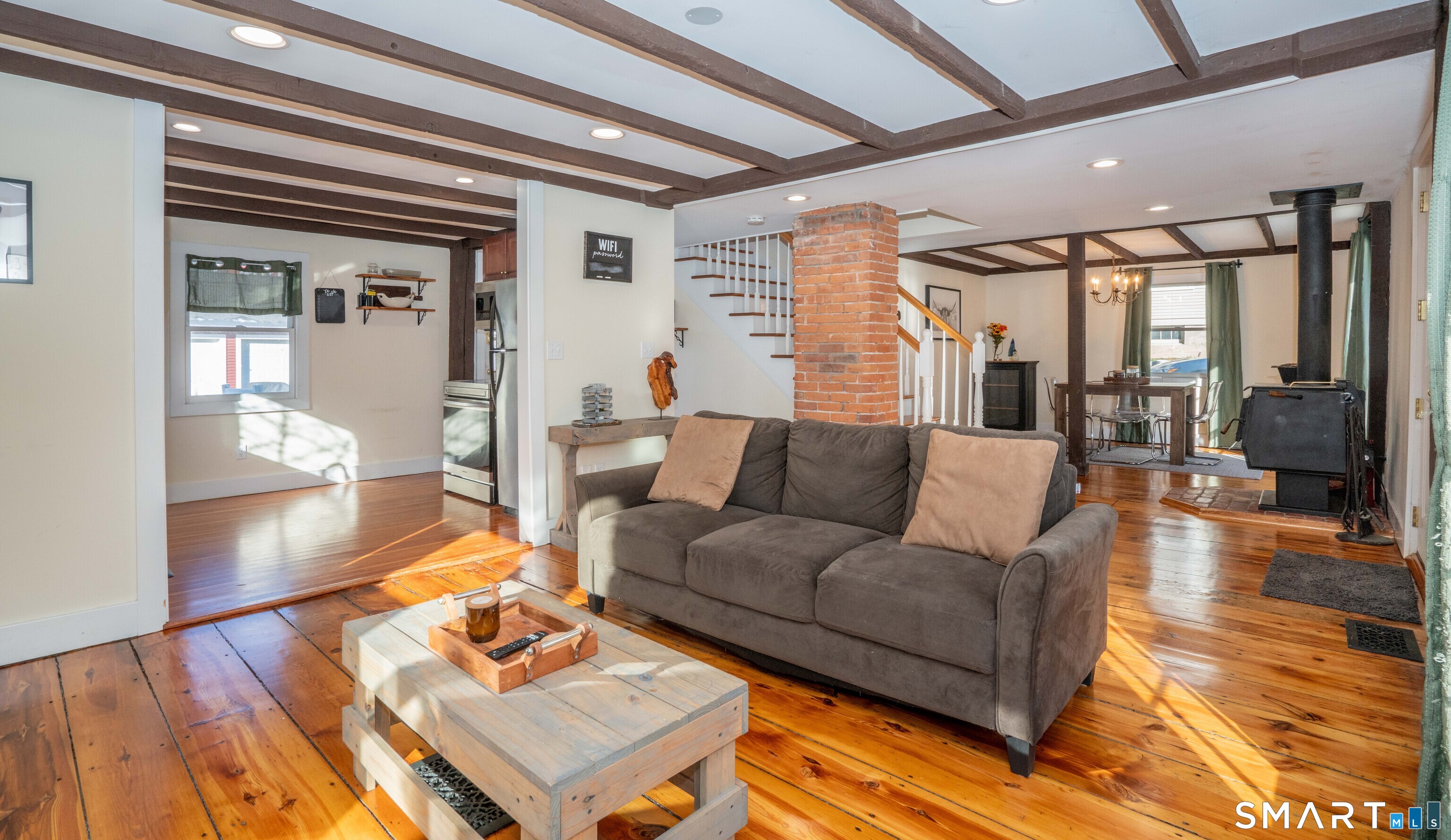 22 Old Hartford Avenue 22