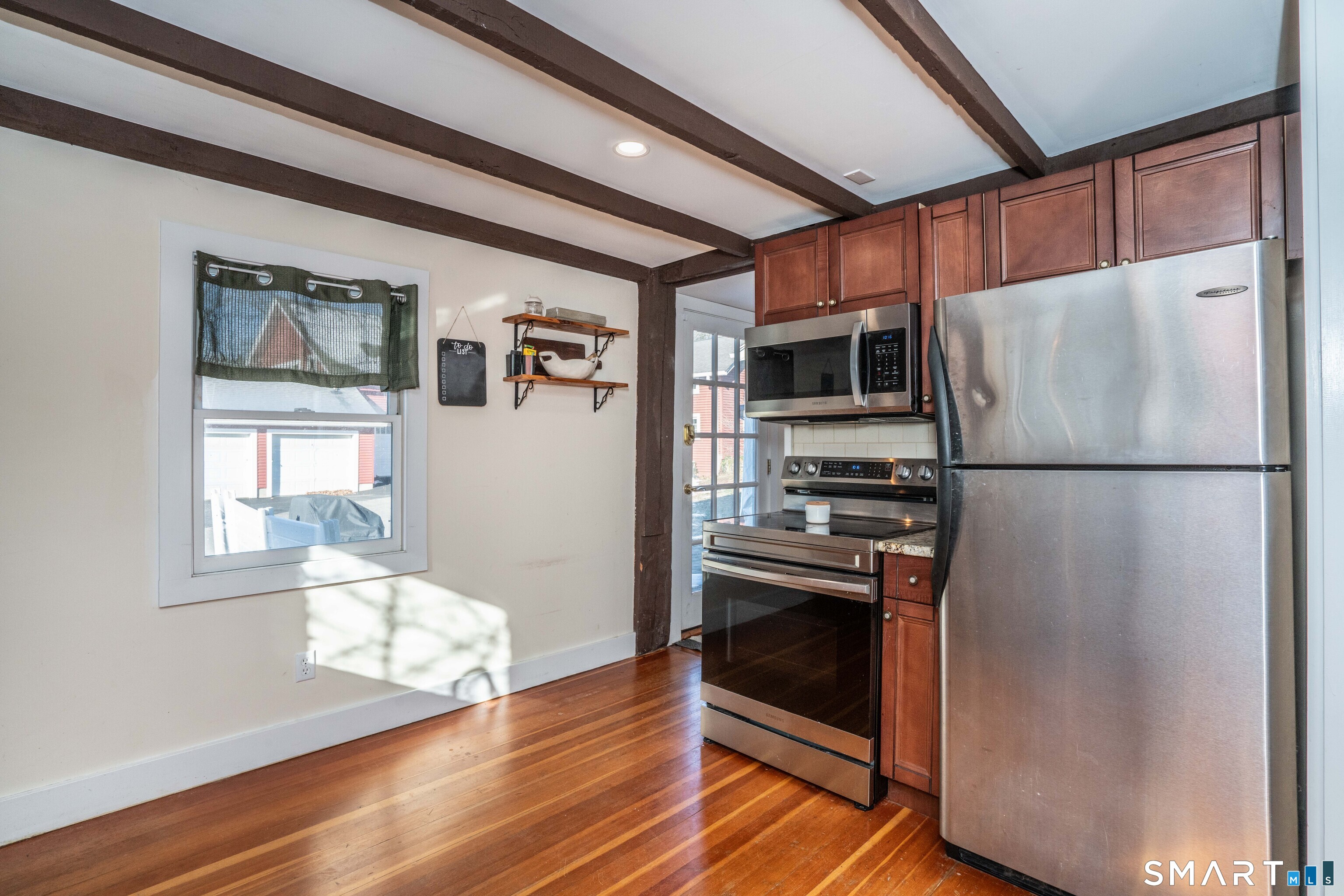 22 Old Hartford Avenue 22