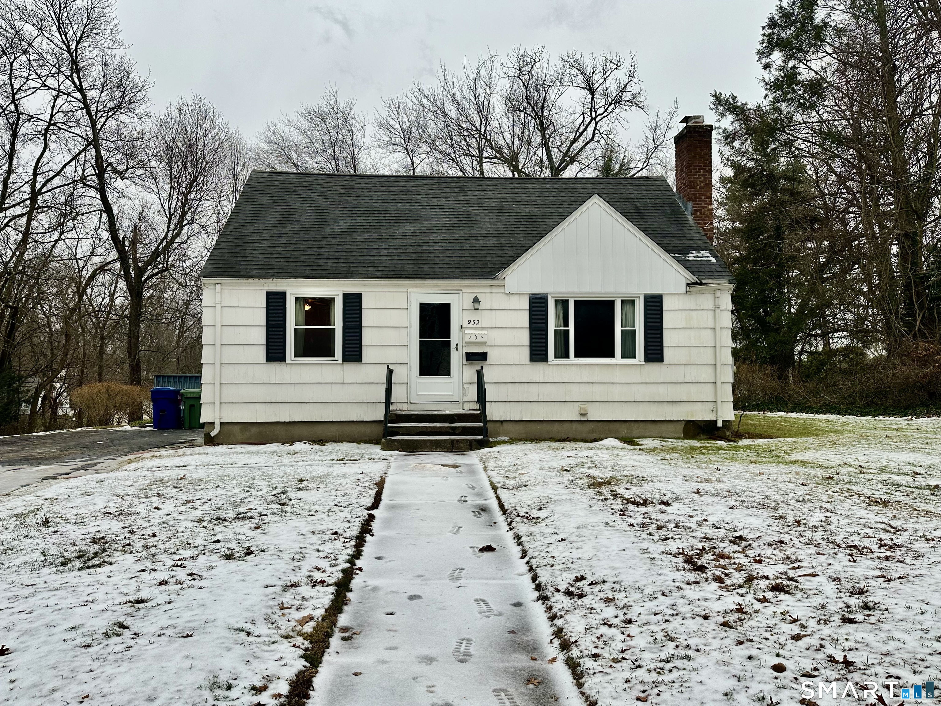 932 Worthy Street