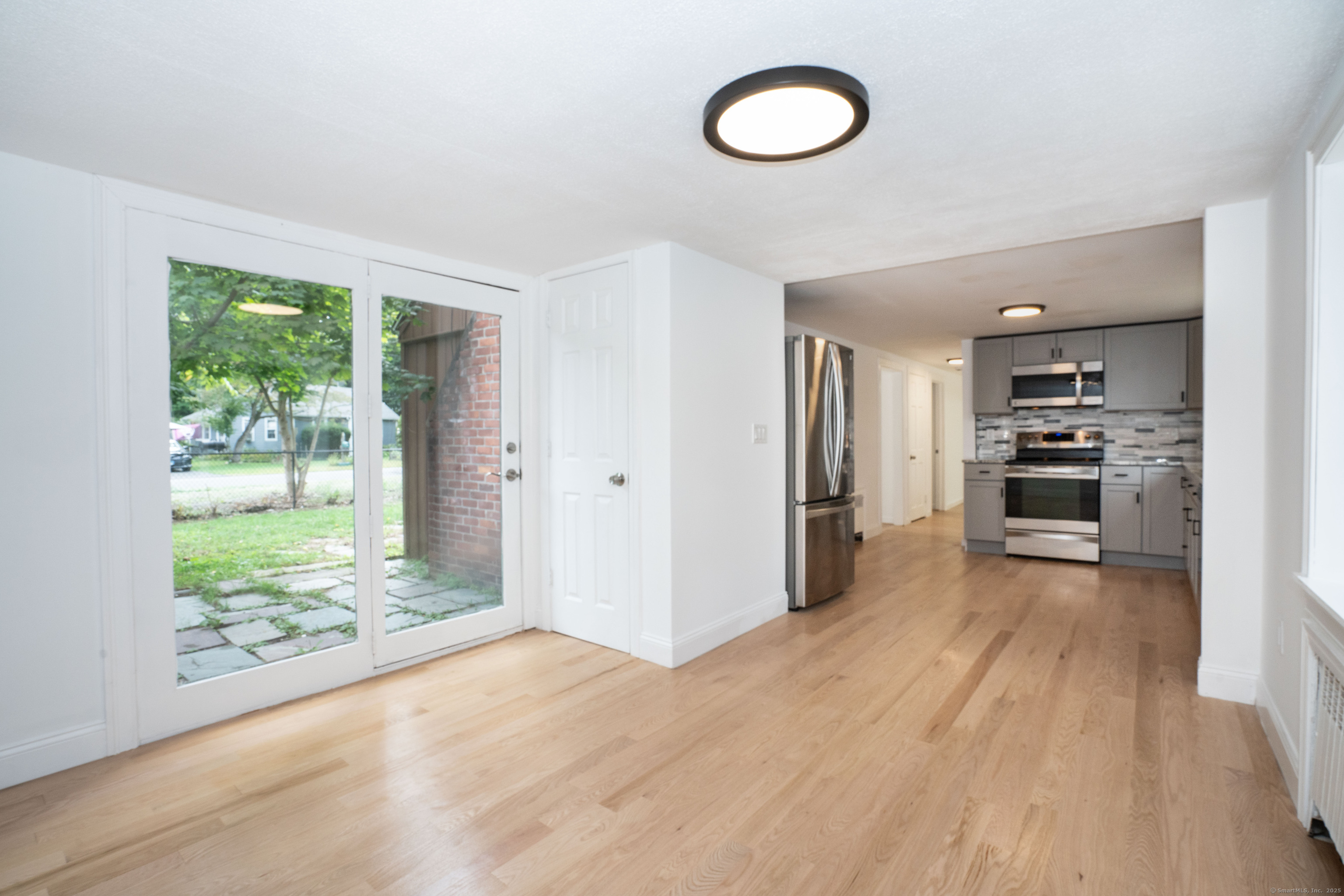 14 Main St Extension