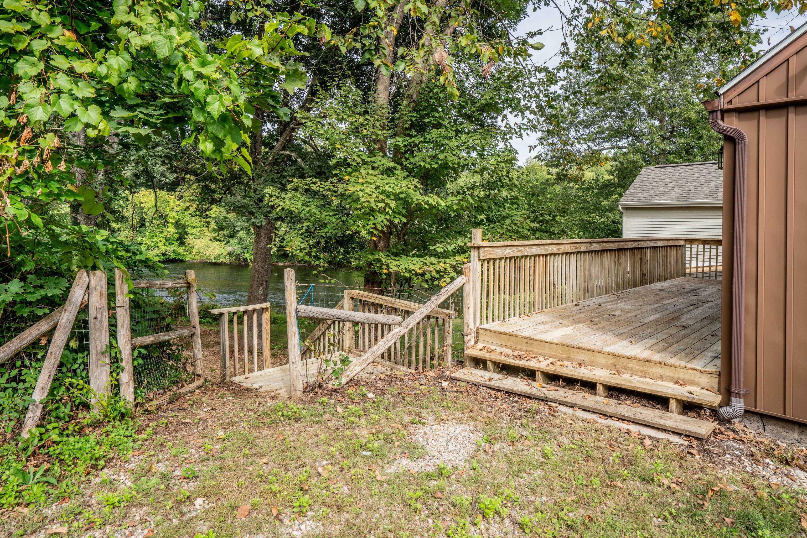 14 Main St Extension