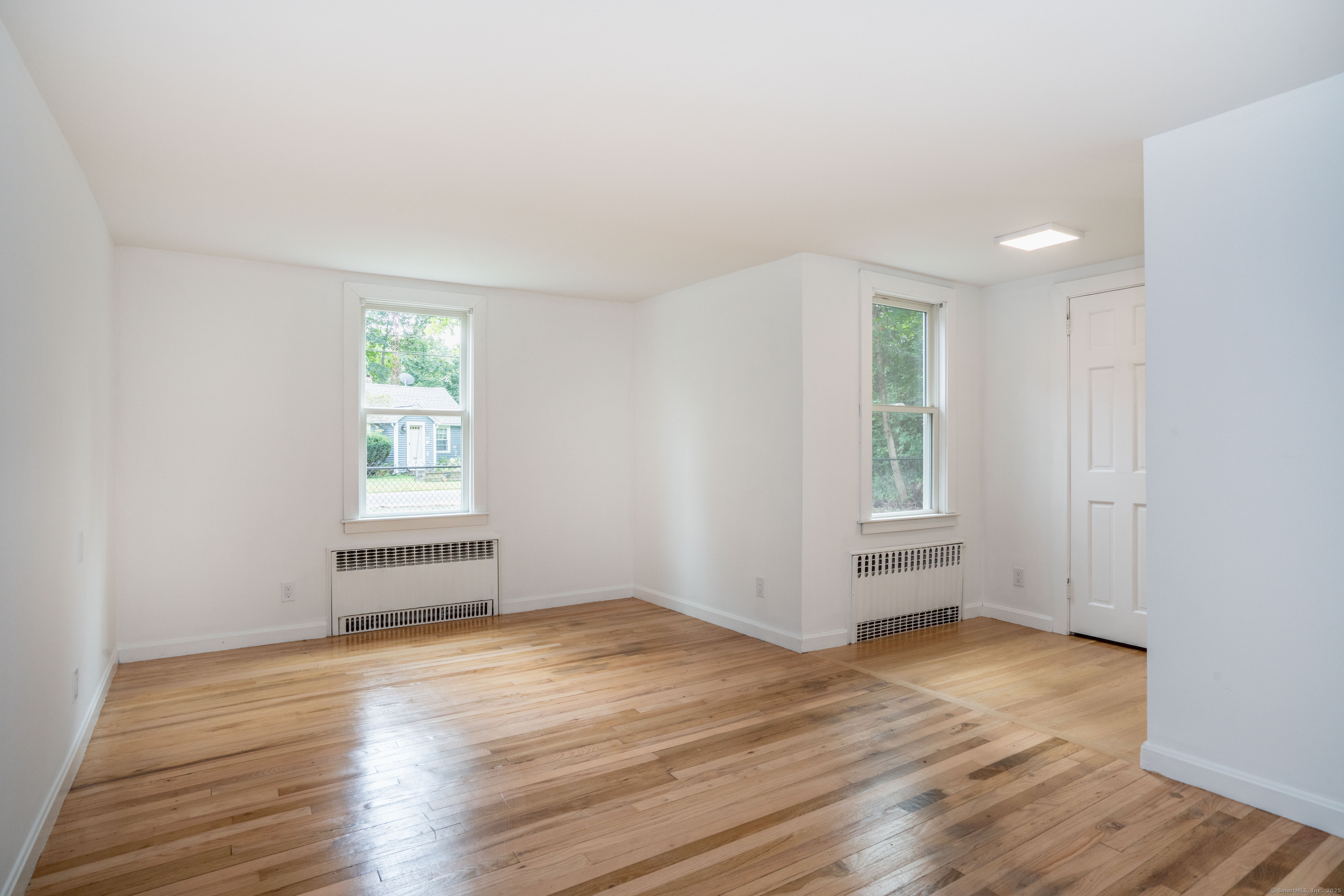 14 Main St Extension