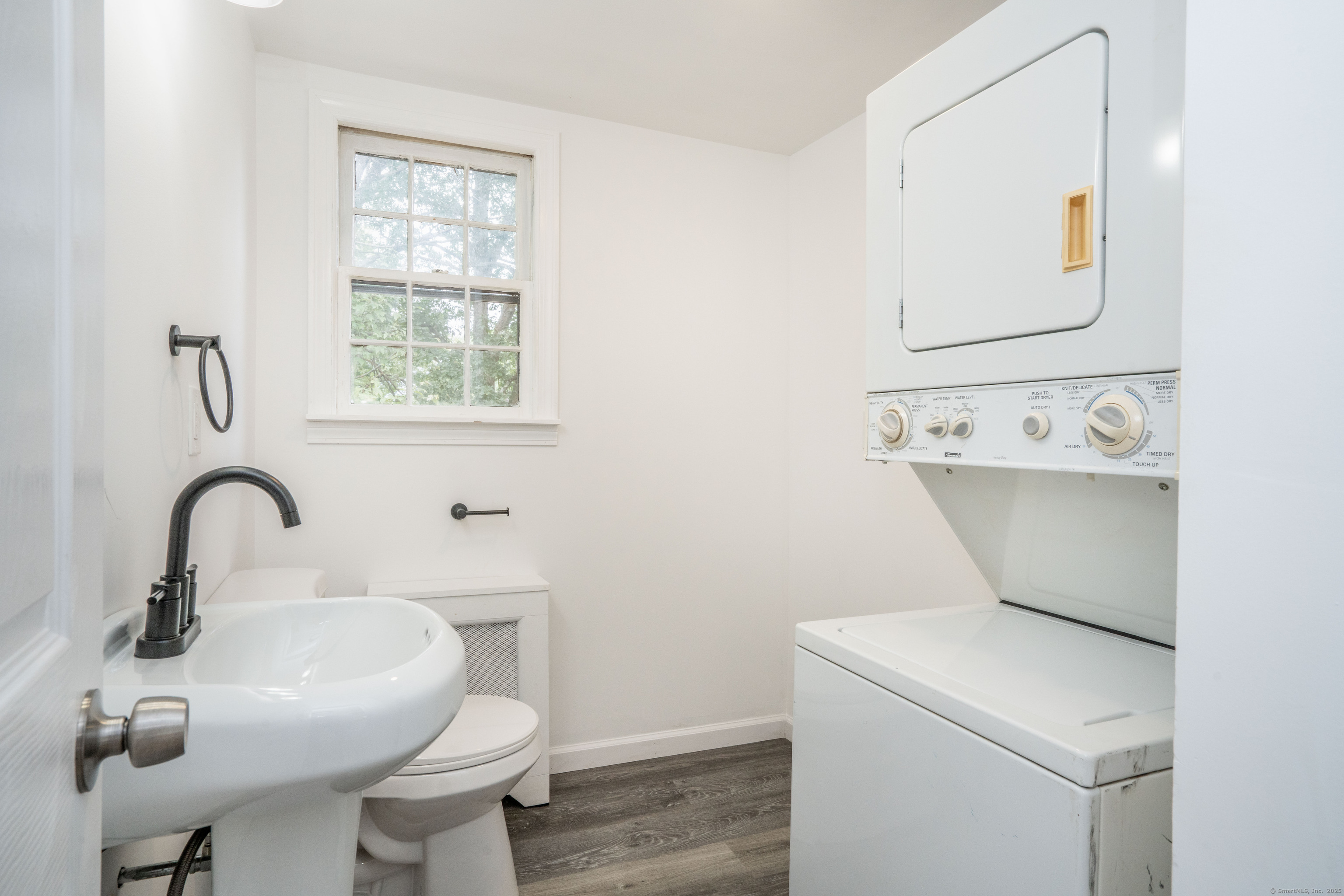 14 Main St Extension