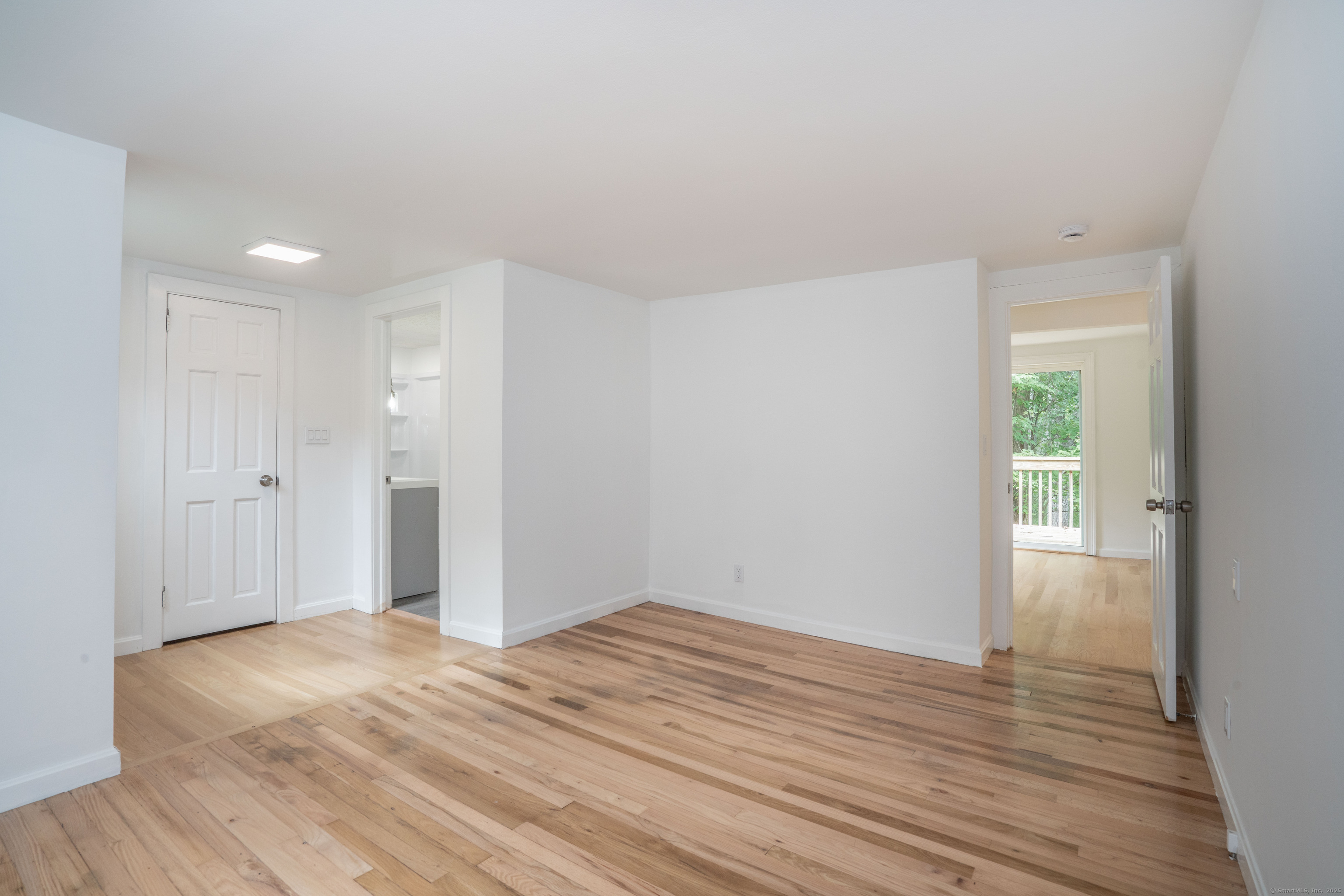 14 Main St Extension