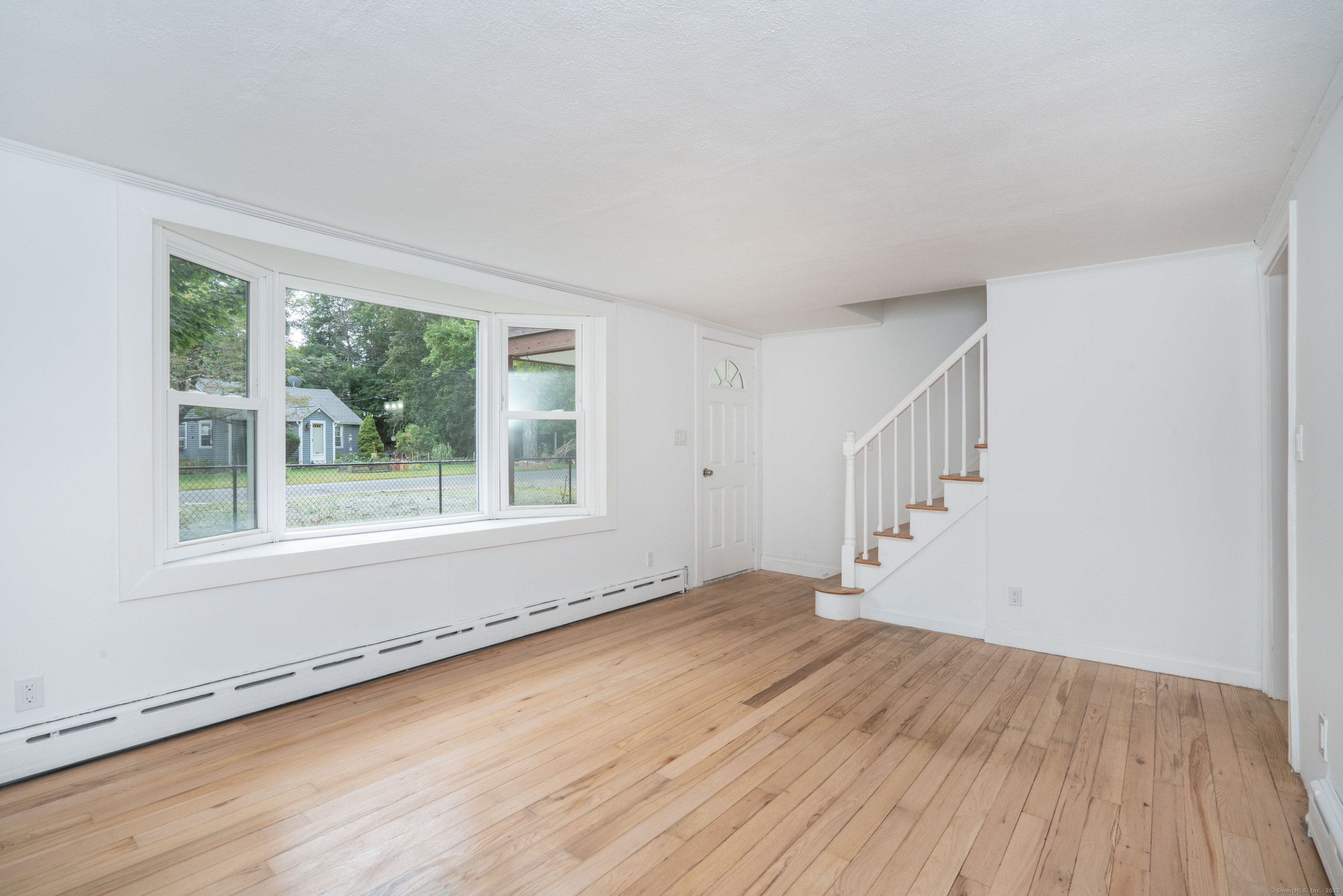 14 Main St Extension