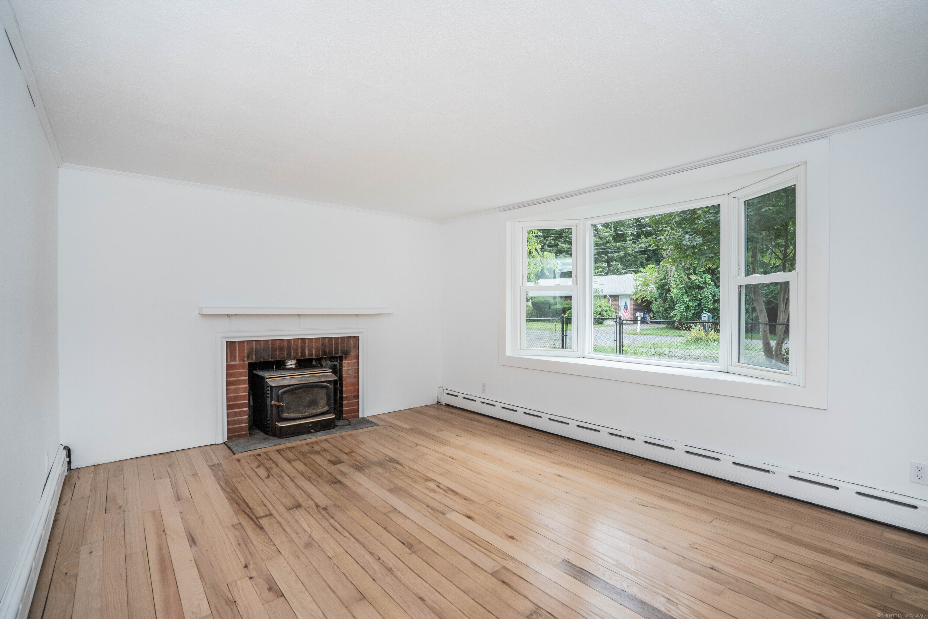 14 Main St Extension