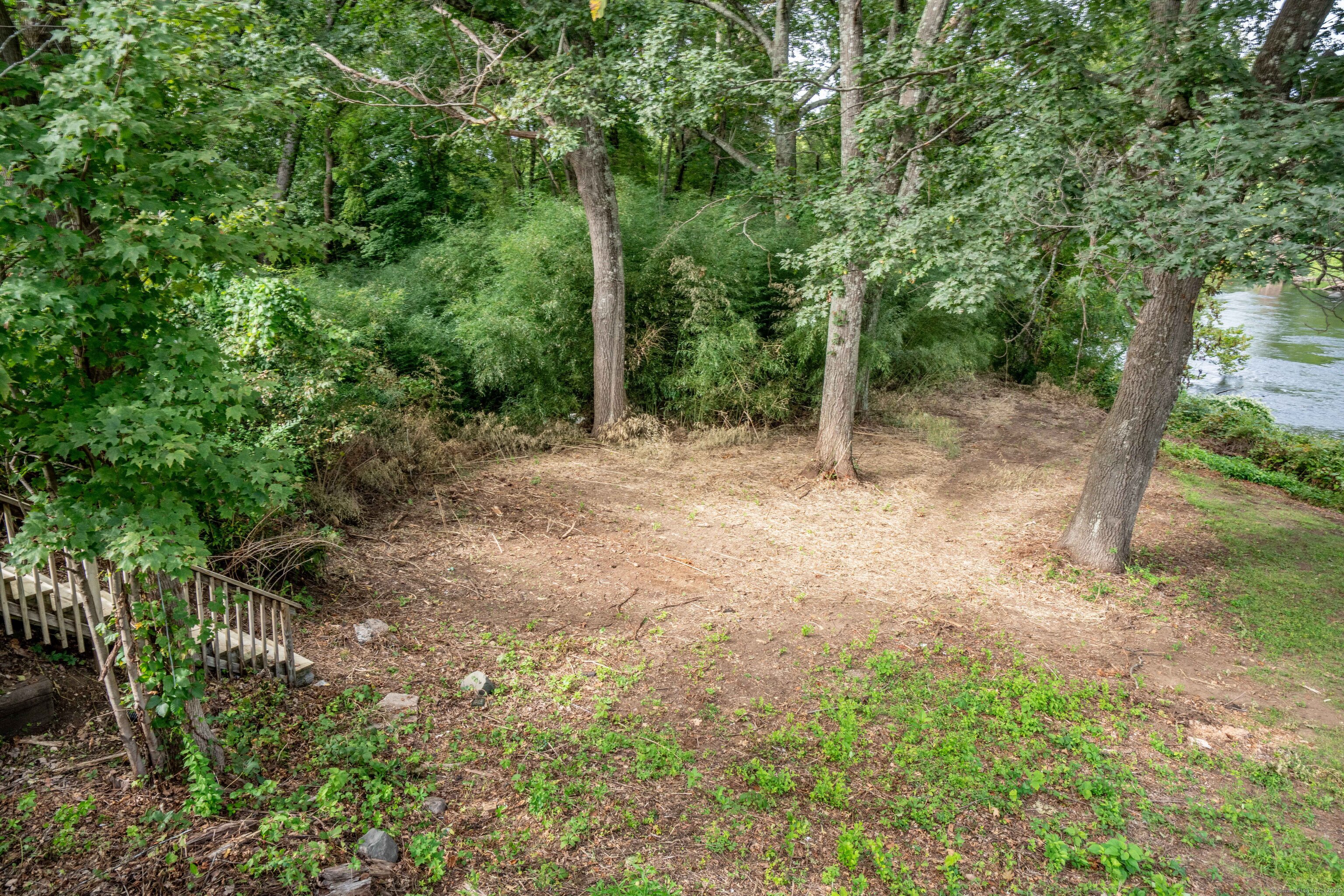 14 Main St Extension