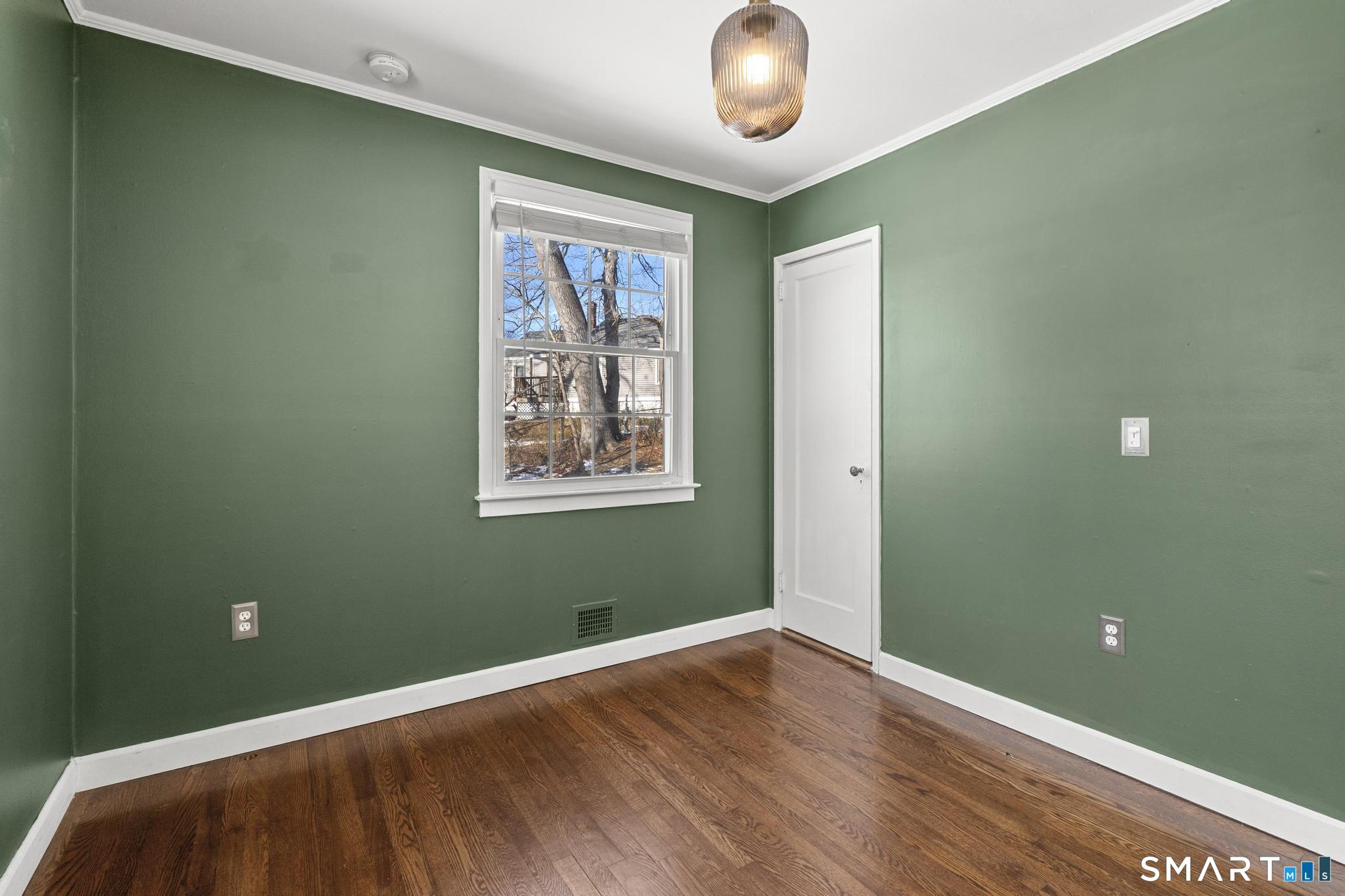 10 Pine Court