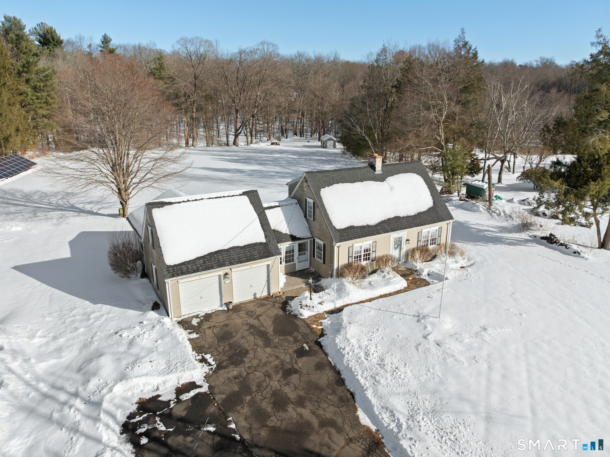 322 Tunxis Avenue
