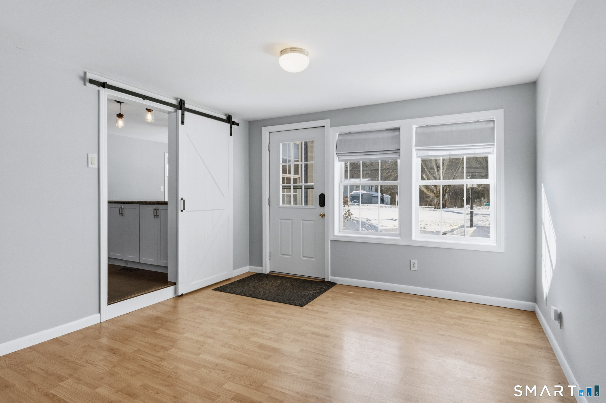 322 Tunxis Avenue