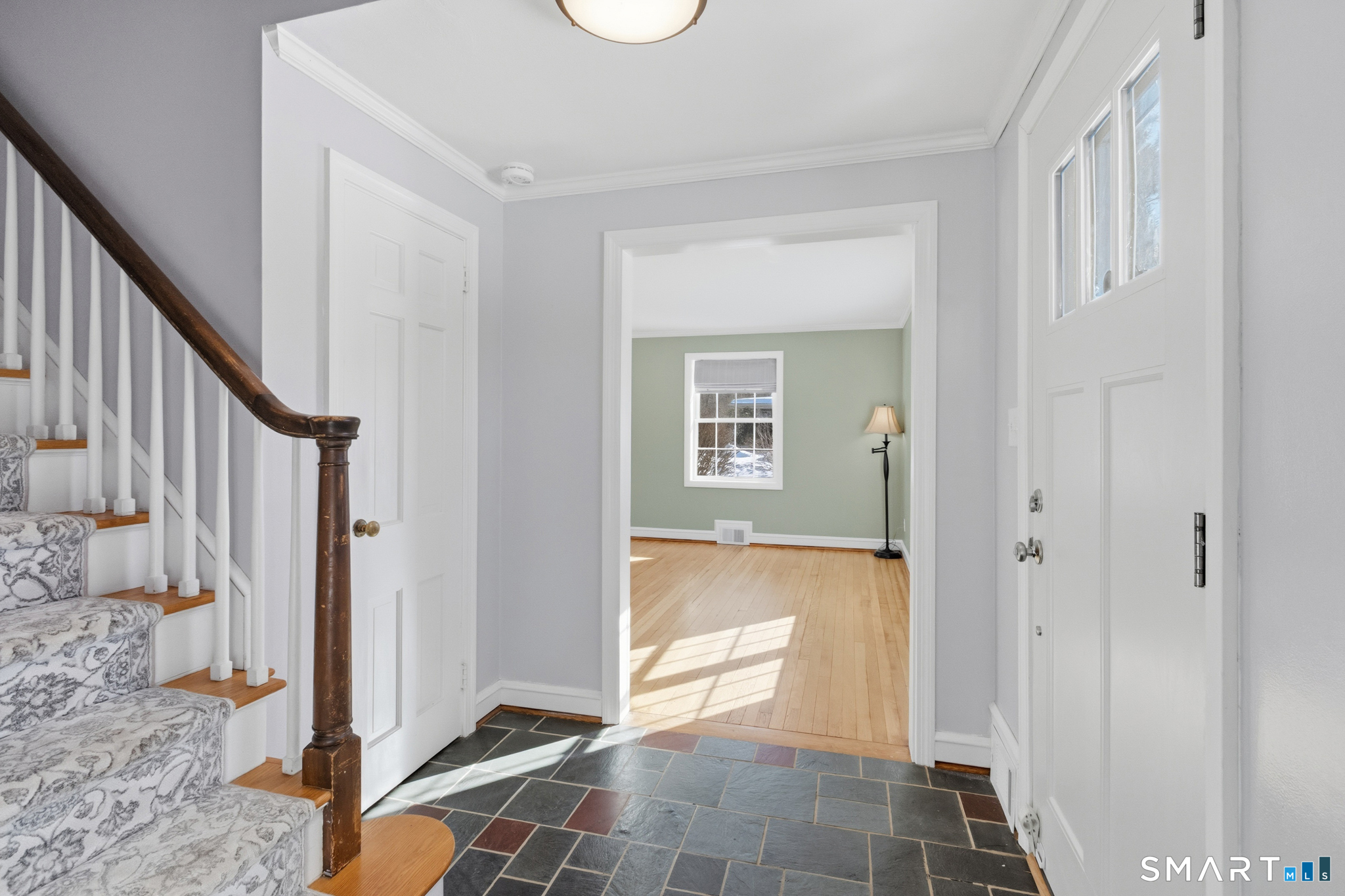 322 Tunxis Avenue