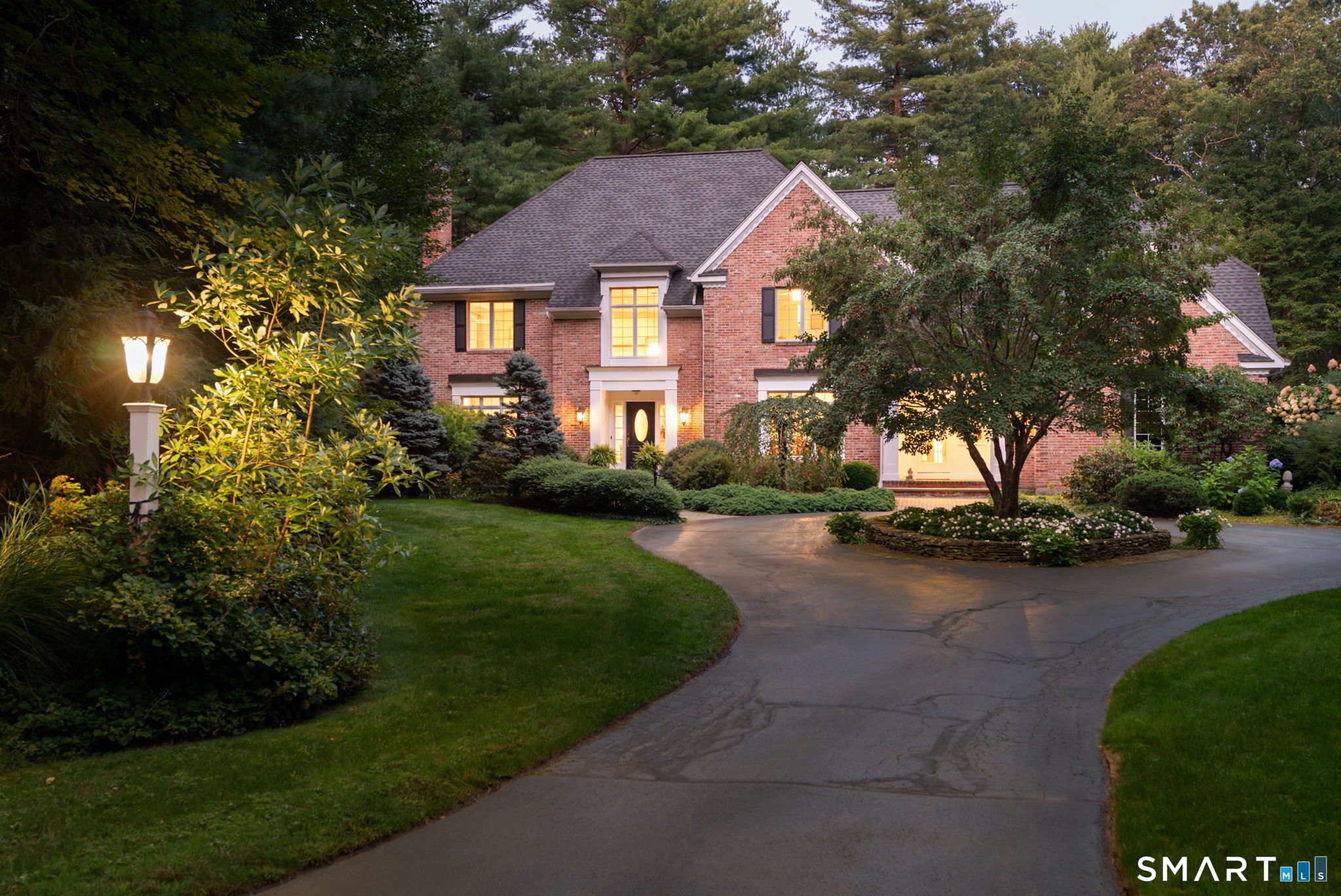 10 Hinchley Wood