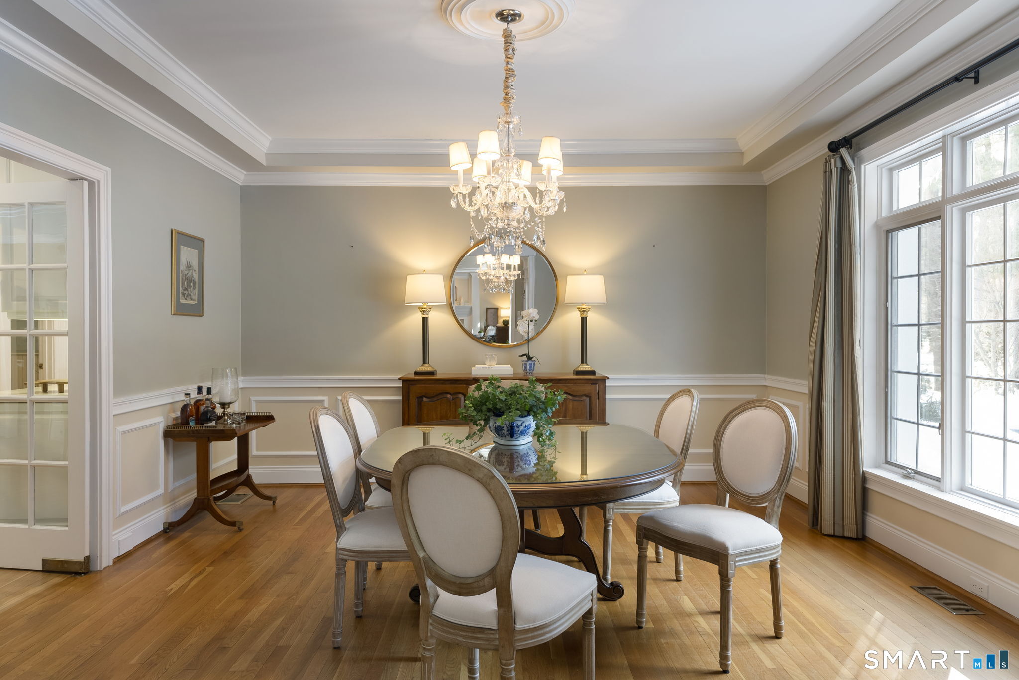 10 Hinchley Wood