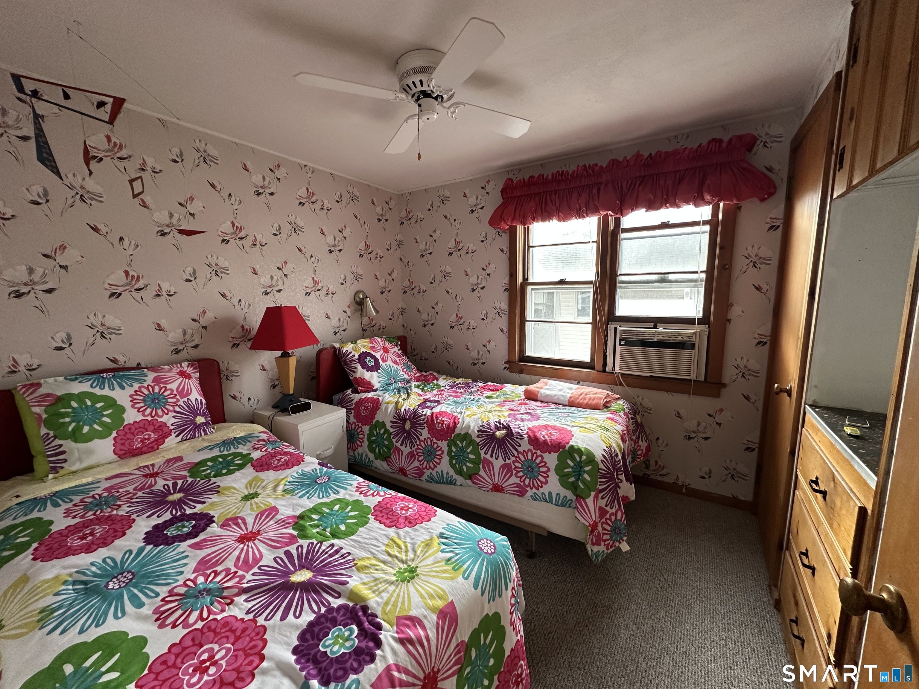 42 South Washington Avenue