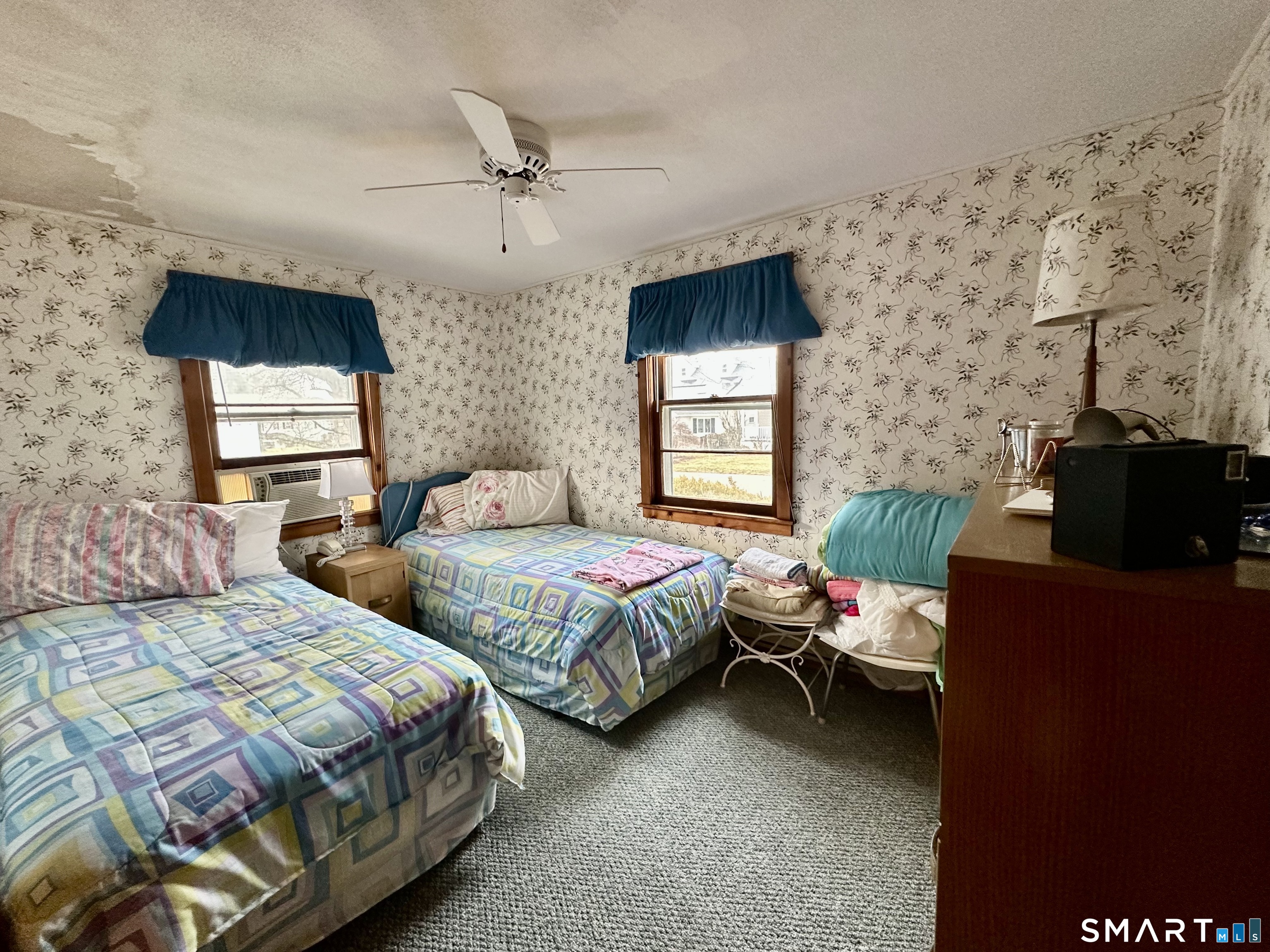 42 South Washington Avenue