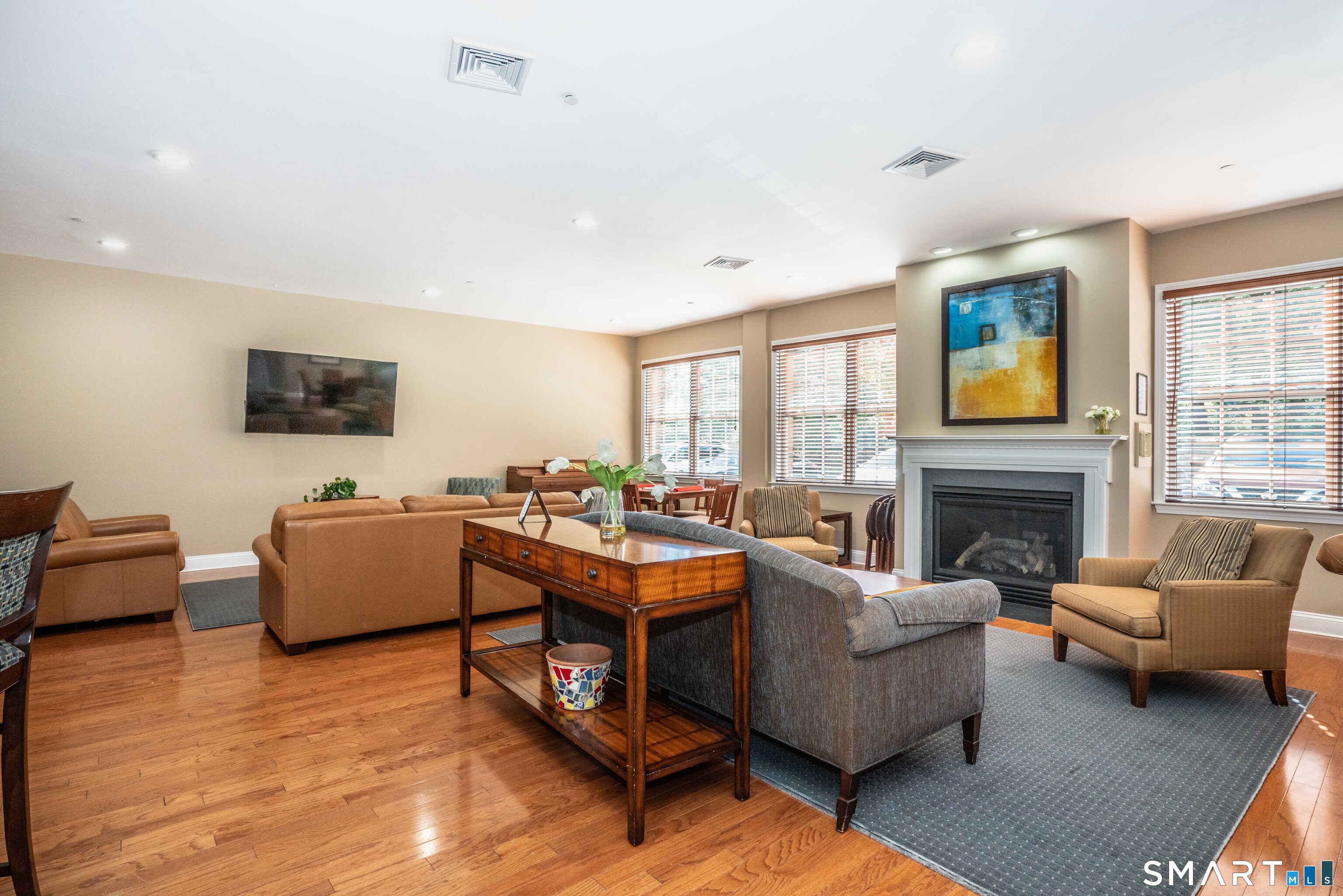 1 King Philip Drive 209