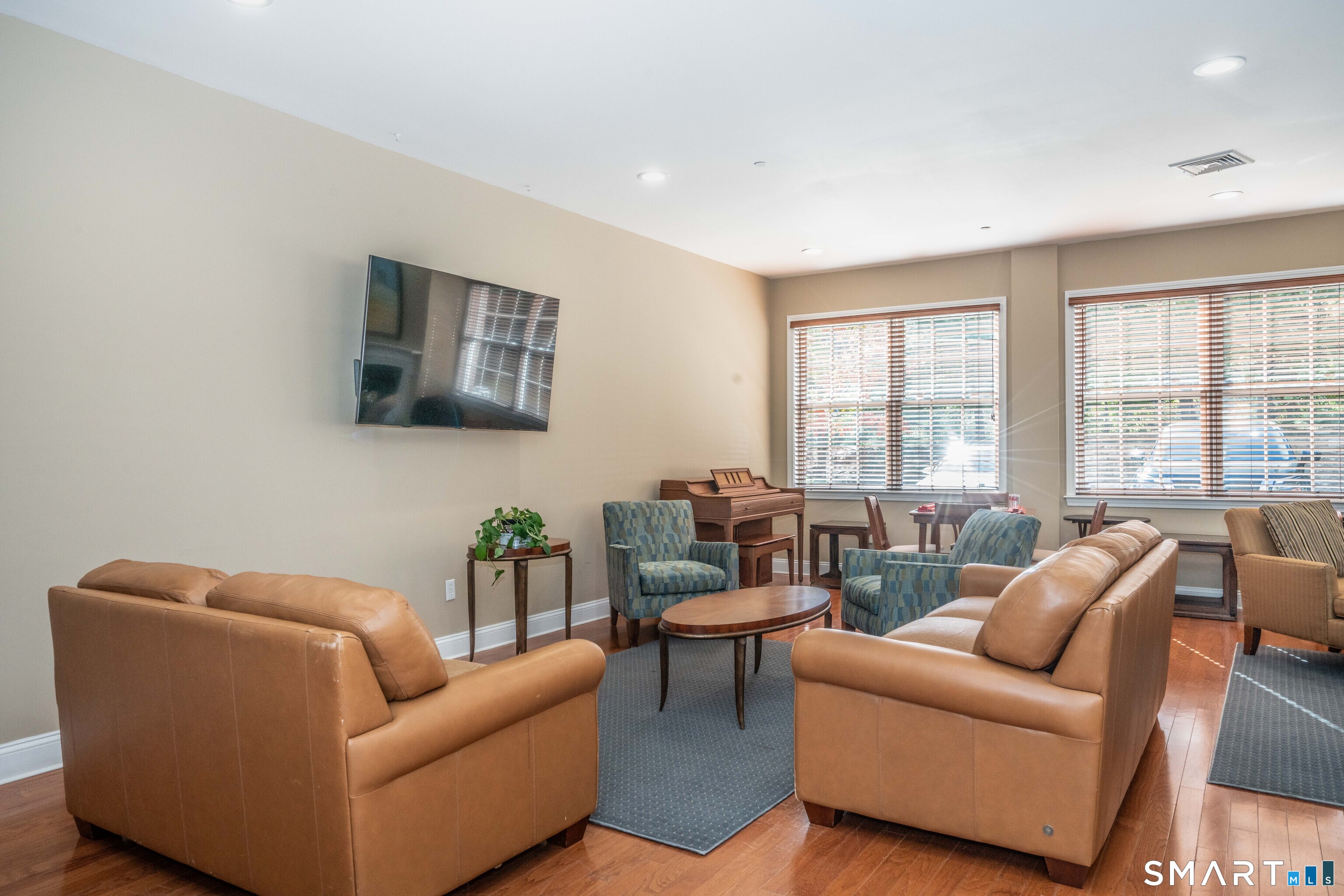 1 King Philip Drive 209