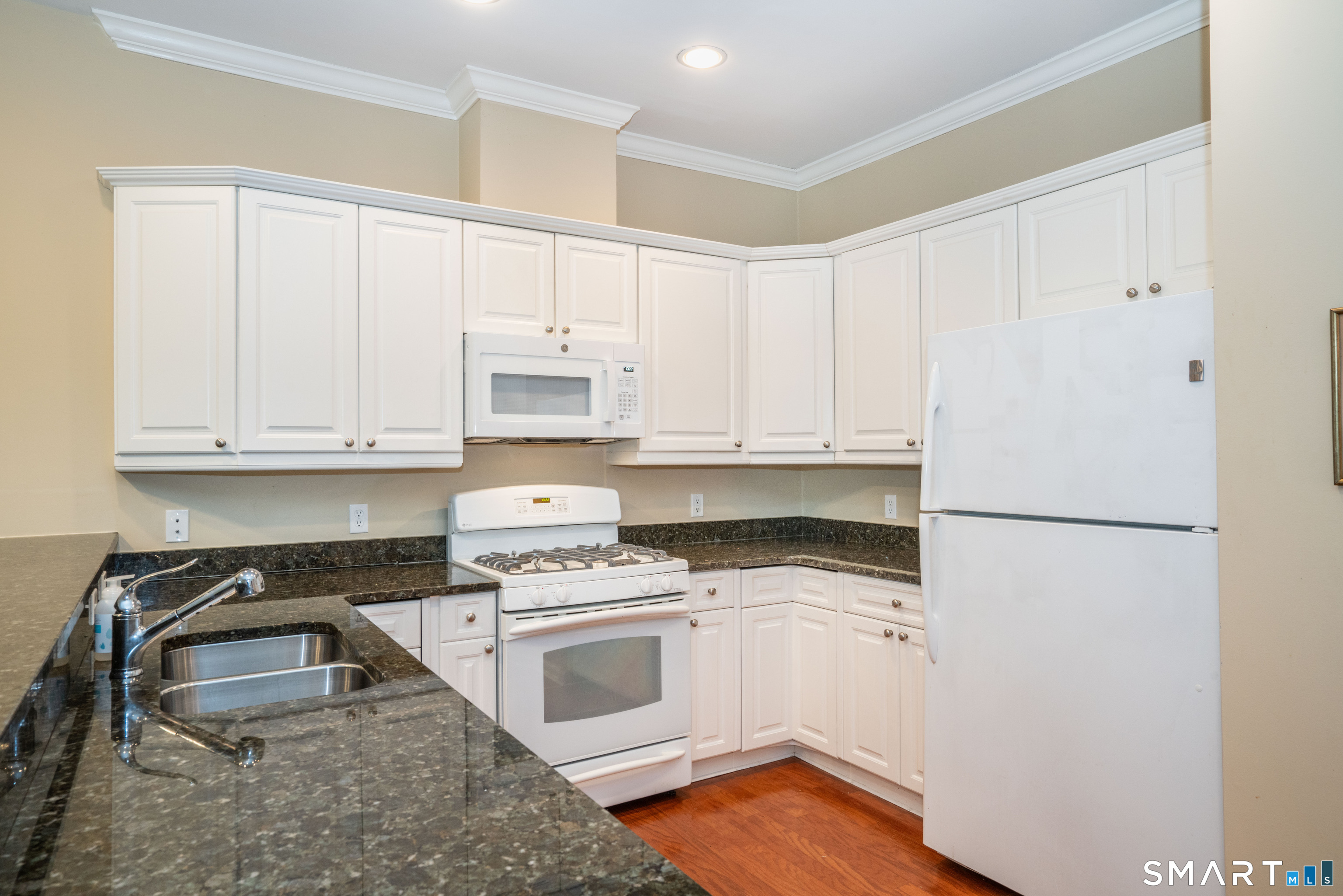 1 King Philip Drive 209