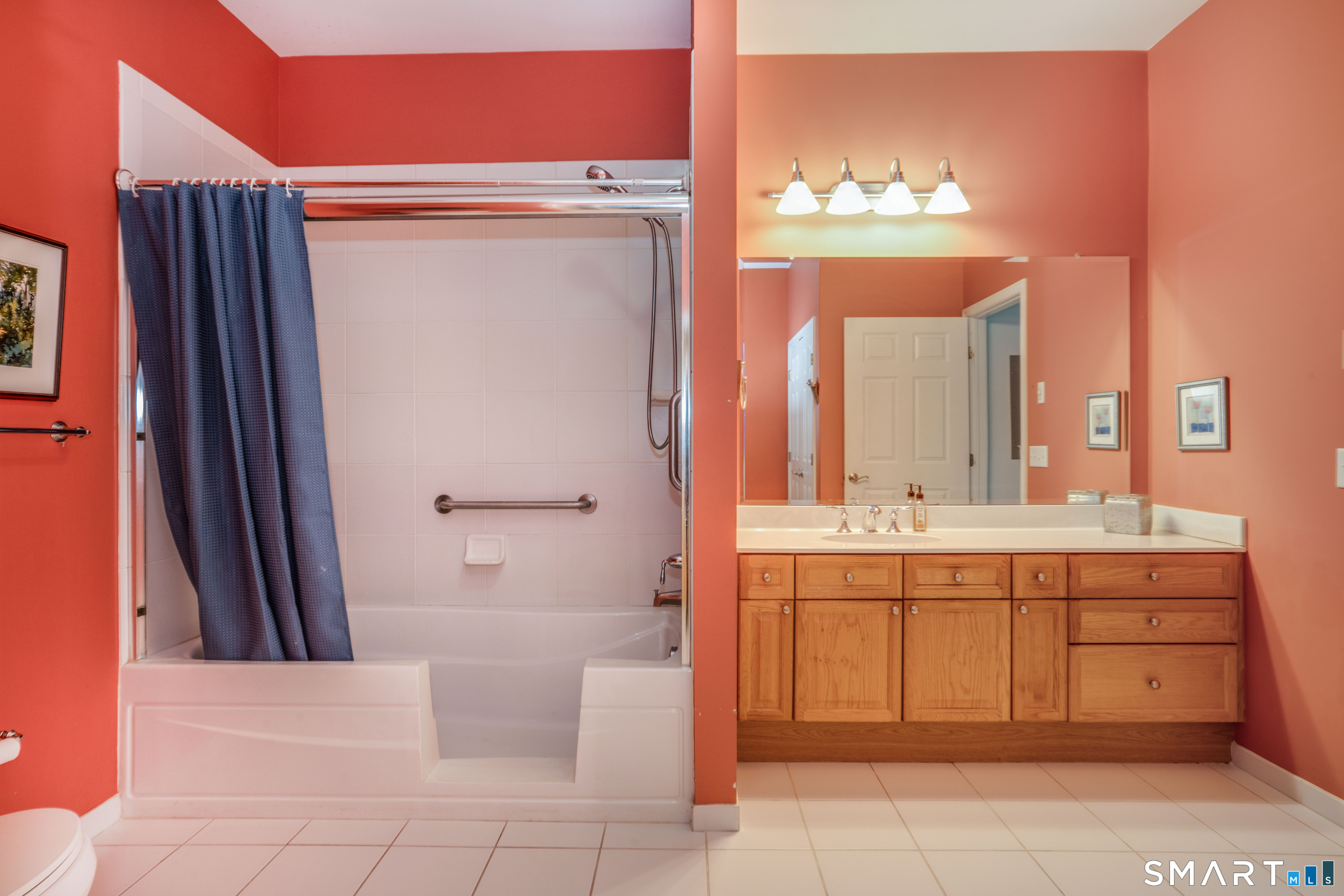 1 King Philip Drive 209