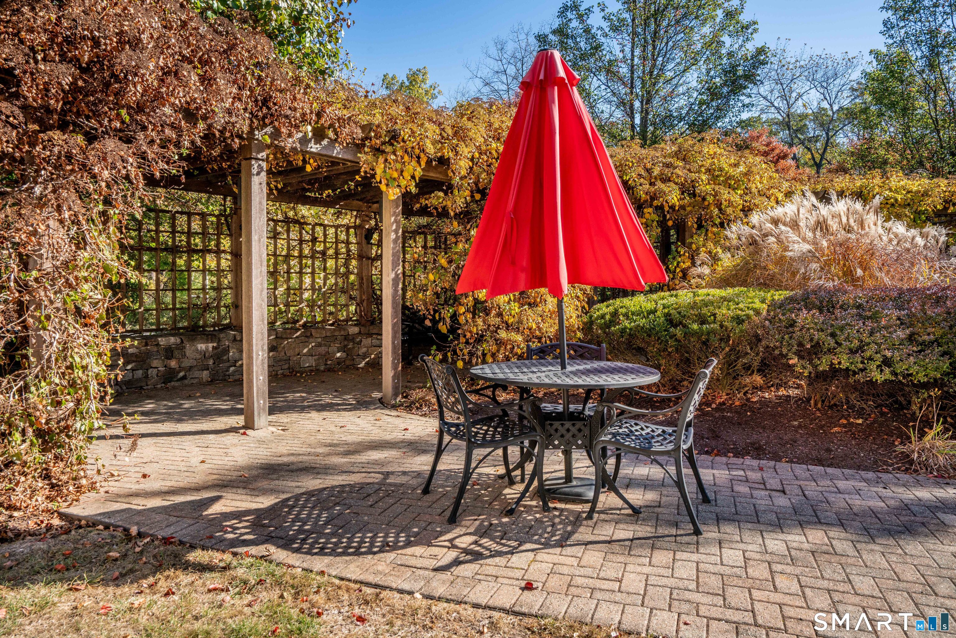 1 King Philip Drive 209