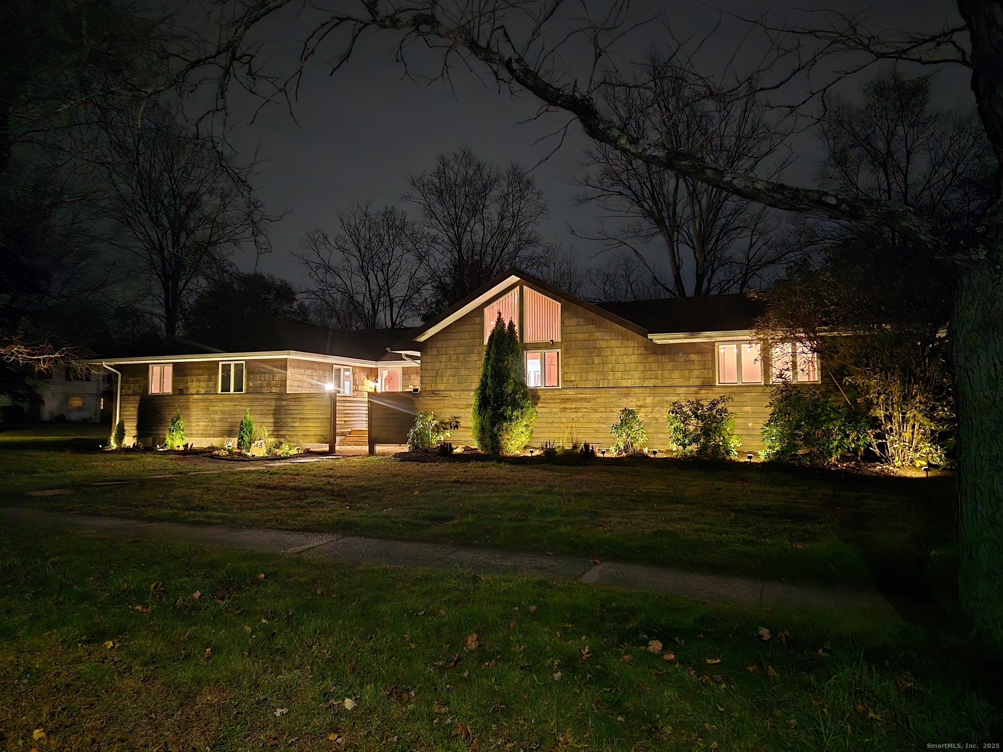 148 King Philip Drive
