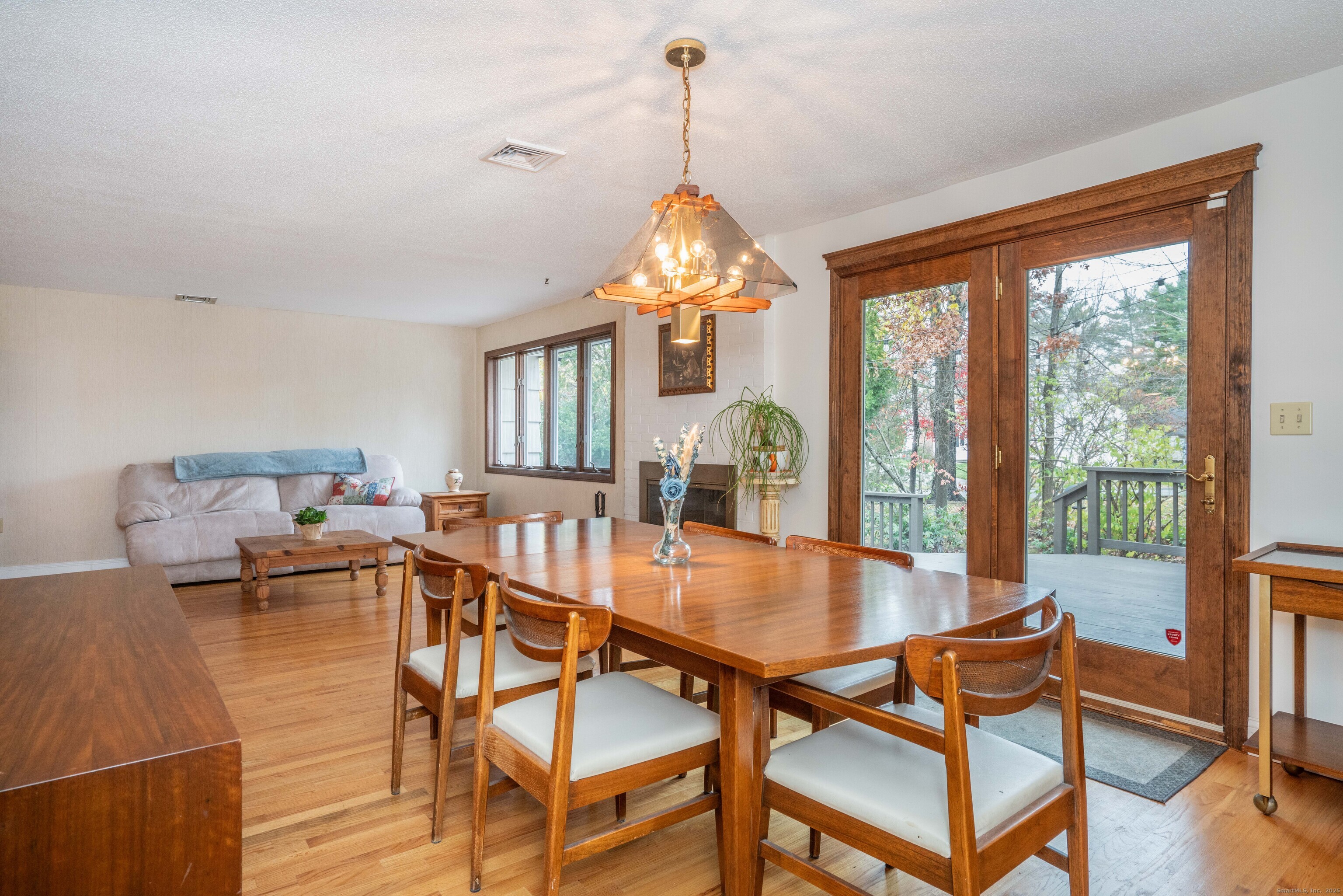 148 King Philip Drive