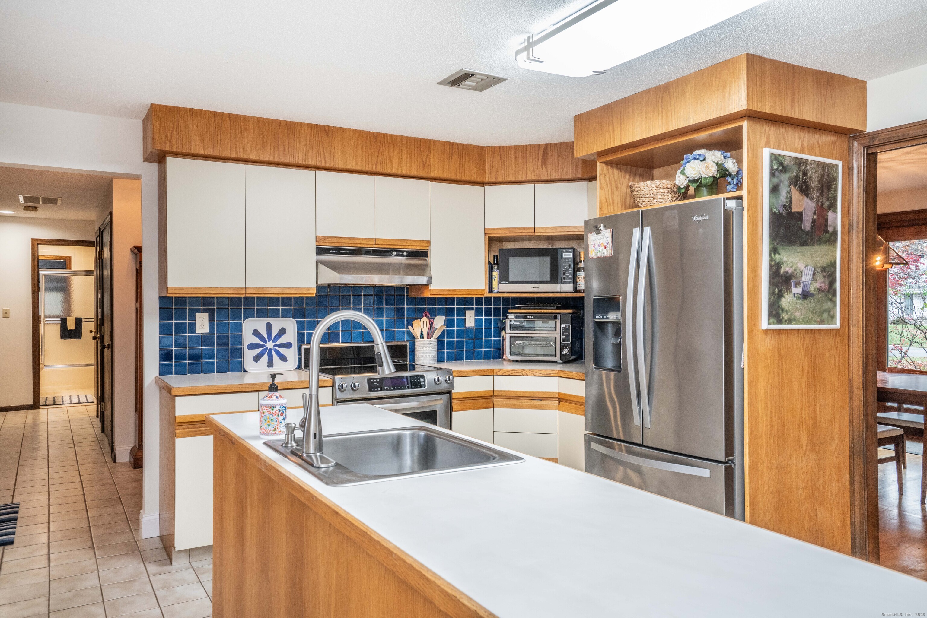 148 King Philip Drive