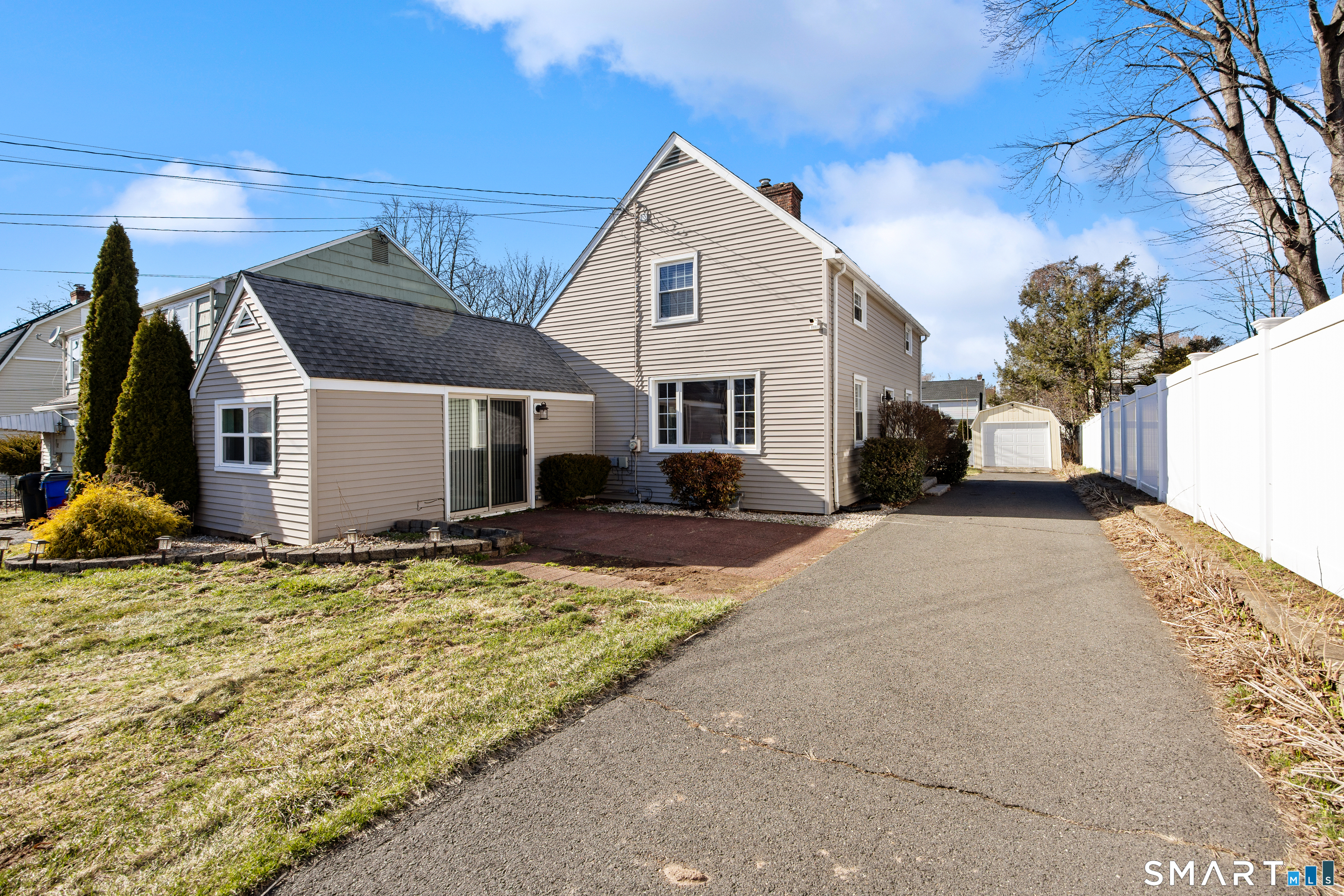 28 Woodmere Road